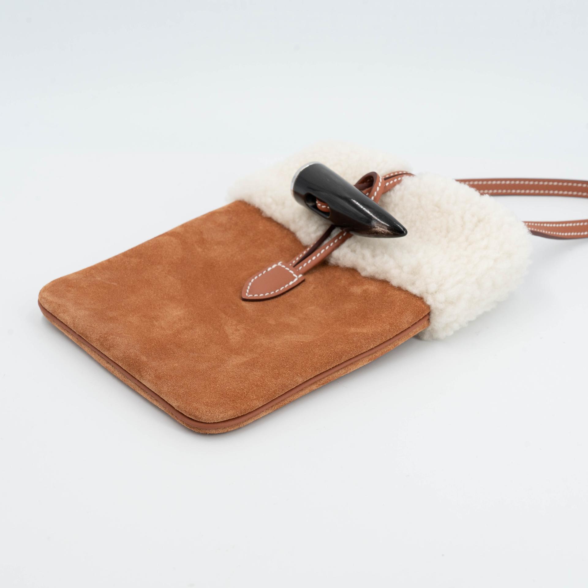 Brand New ( Rank N ) HERMÈS Plush phone bag Gold (37) Merino Wool Grizzly Swift Palladium hardware G (2026) - 8