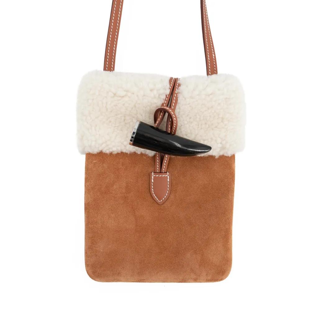 Plush phone bag Gold (37)