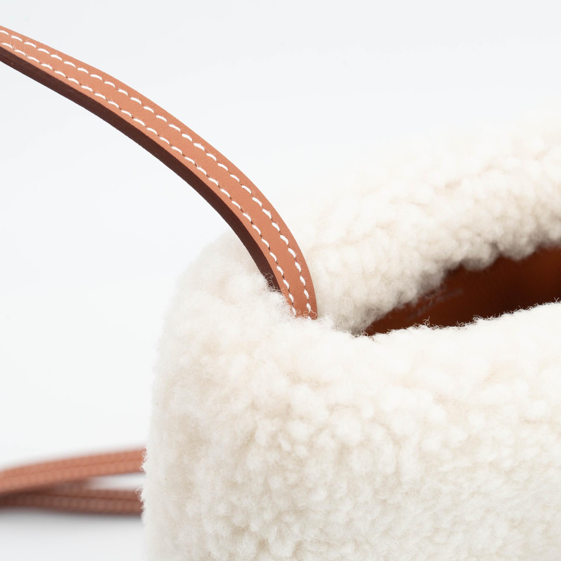 Brand New ( Rank N ) HERMÈS Plush phone bag Gold (37) Merino Wool Grizzly Swift Palladium hardware G (2026) - 15