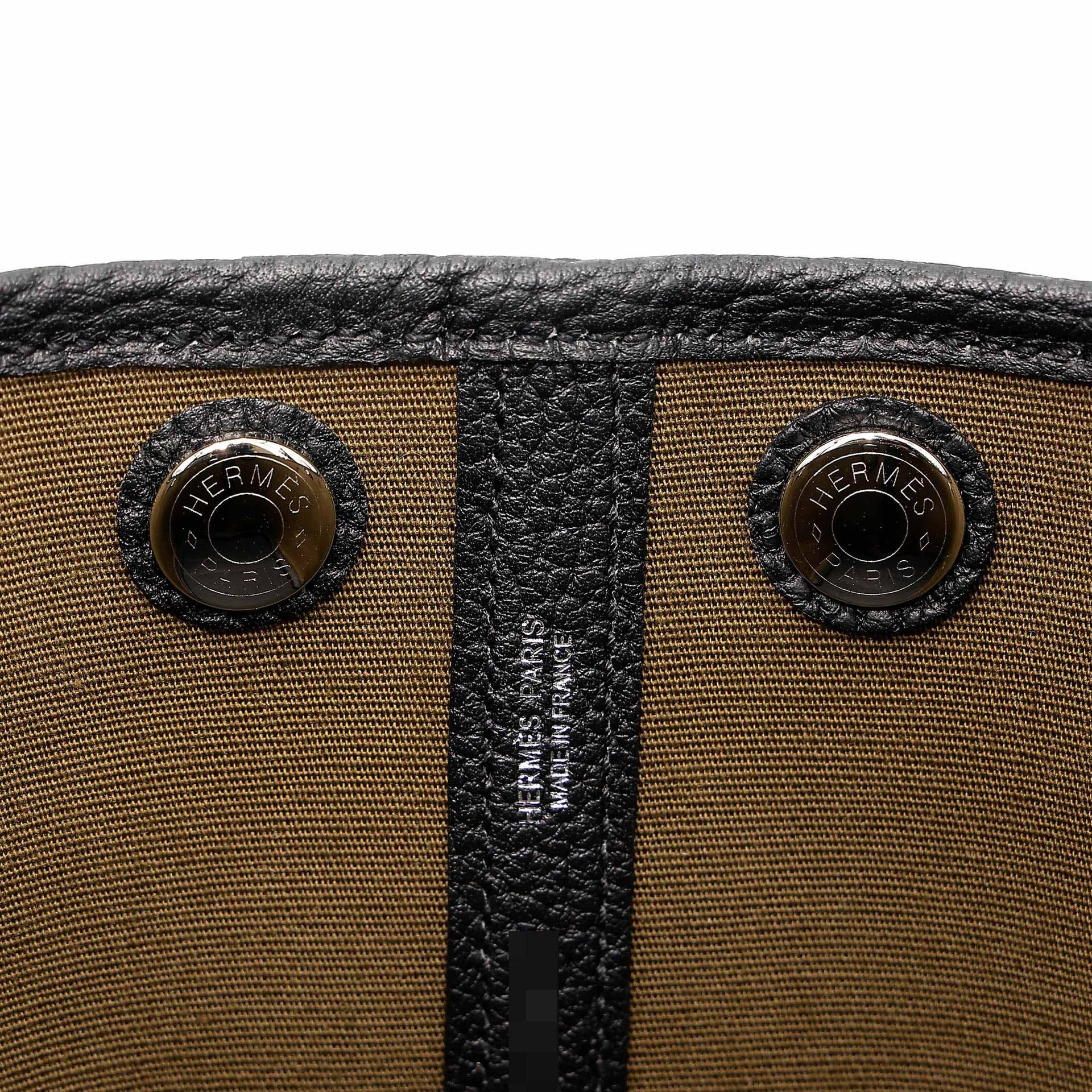 Brand New ( Rank N ) HERMÈS Neo Garden Party 23 Noir (89) Vert Olive (61) Negonda Toile Officier canvas Palladium hardware G (2026) - 10