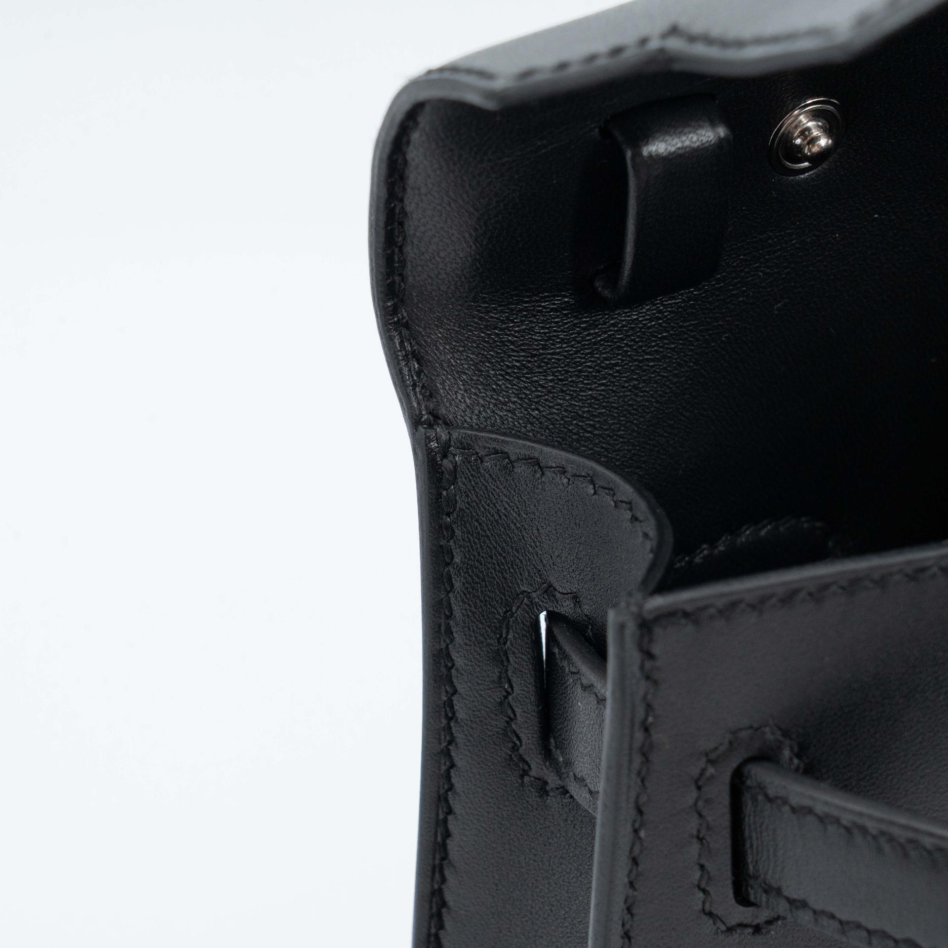 全新 HERMÈS 爱马仕 限量收藏款 Kelly Elan Cheval de bois 89 黑色 Noir (Black) Box牛皮 银扣 K刻 2025年 - 7