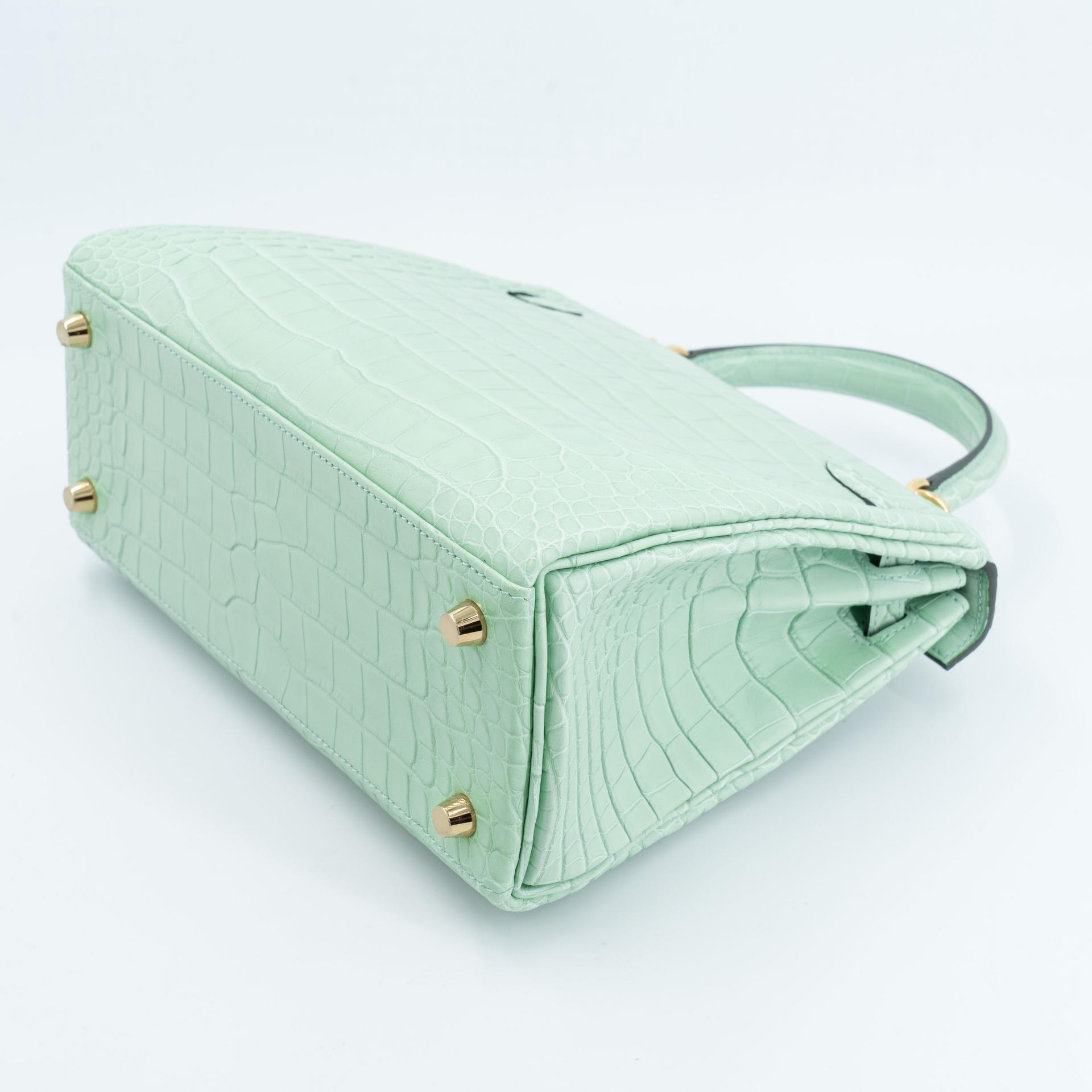 Unused ( Rank NS ) HERMÈS Kelly 25 Vert d’Eau (6U) Matte Alligator Gold hardware W (2024) - 7