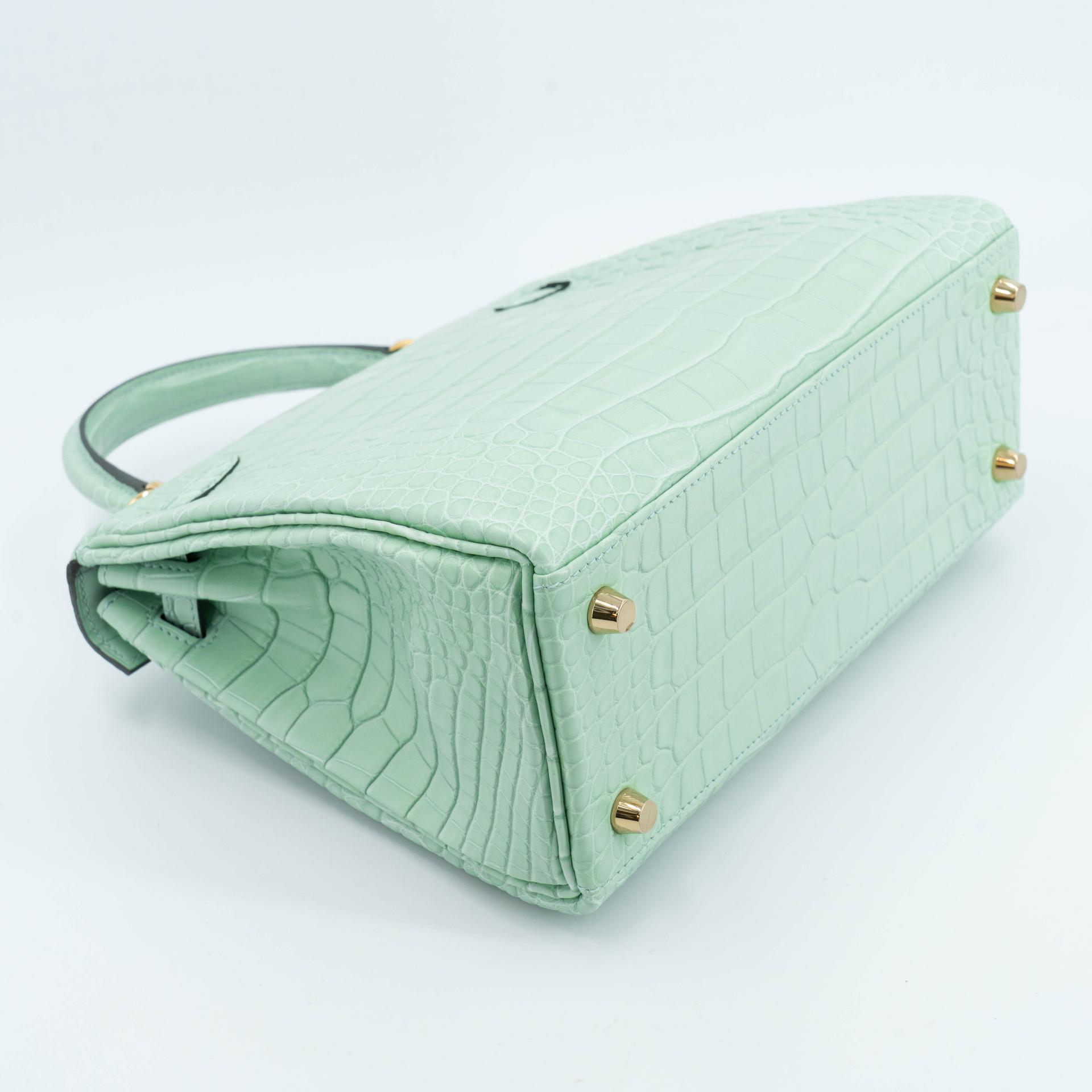 Unused ( Rank NS ) HERMÈS Kelly 25 Vert d’Eau (6U) Matte Alligator Gold hardware W (2024) - 8