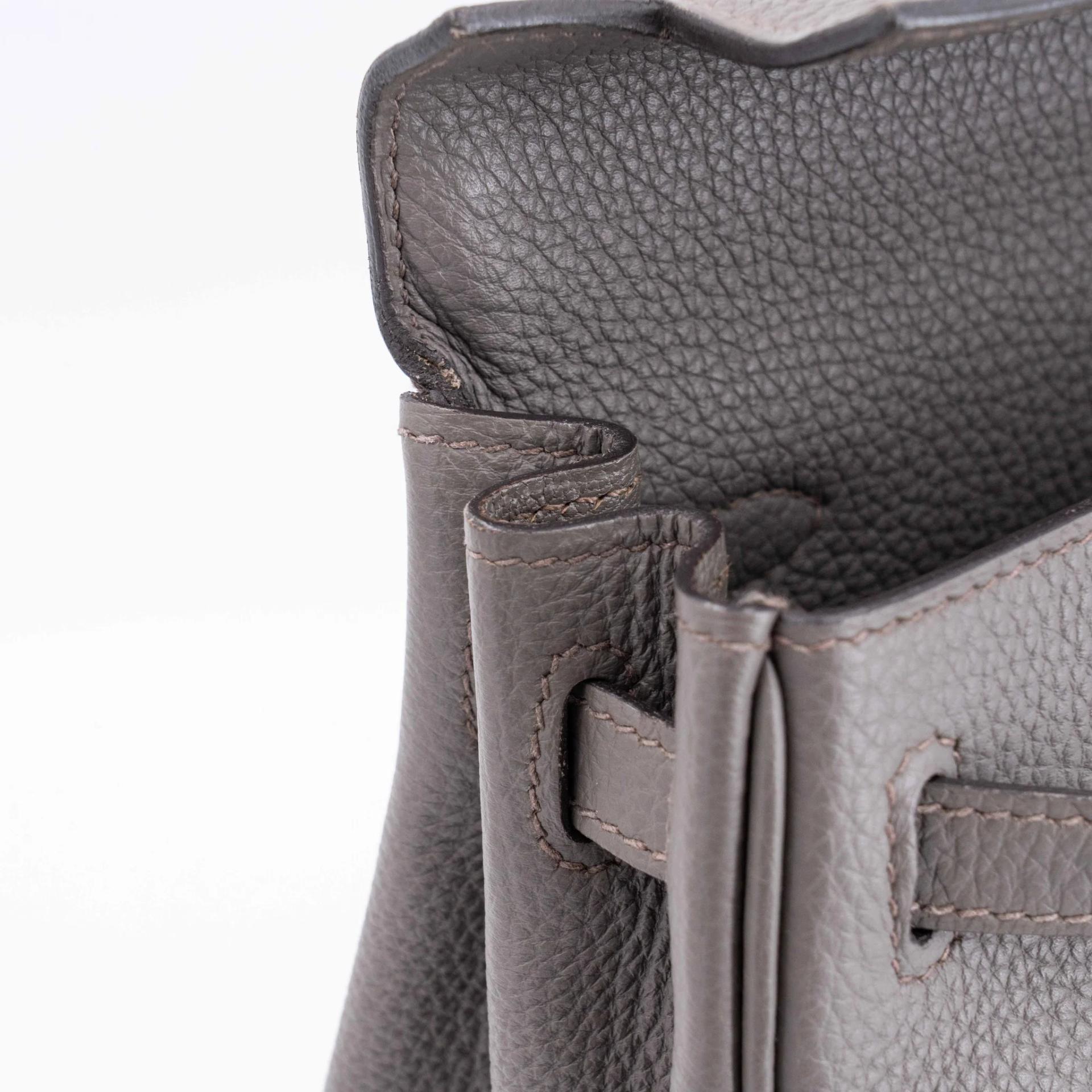 ランク A HERMÈS エルメス ケリー25 エタン (8F) トゴ シルバー金具 C刻印 (2018) - 20