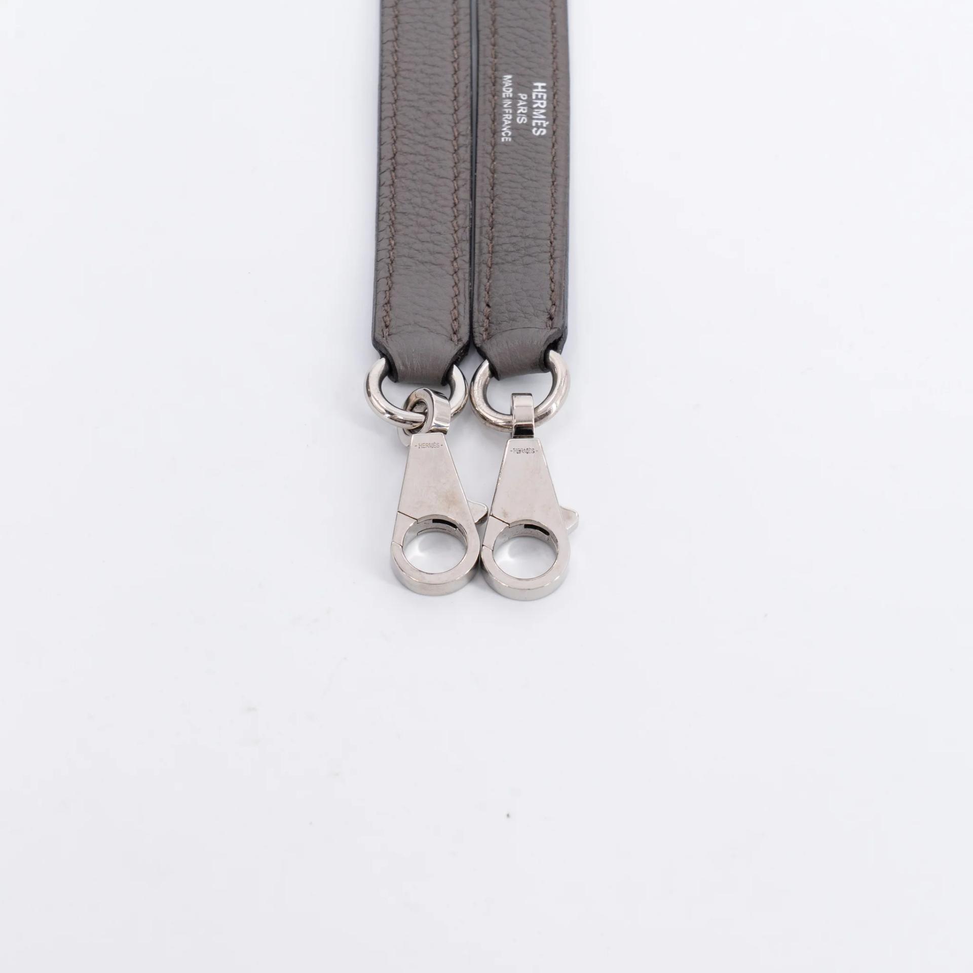 ランク A HERMÈS エルメス ケリー25 エタン (8F) トゴ シルバー金具 C刻印 (2018) - 28