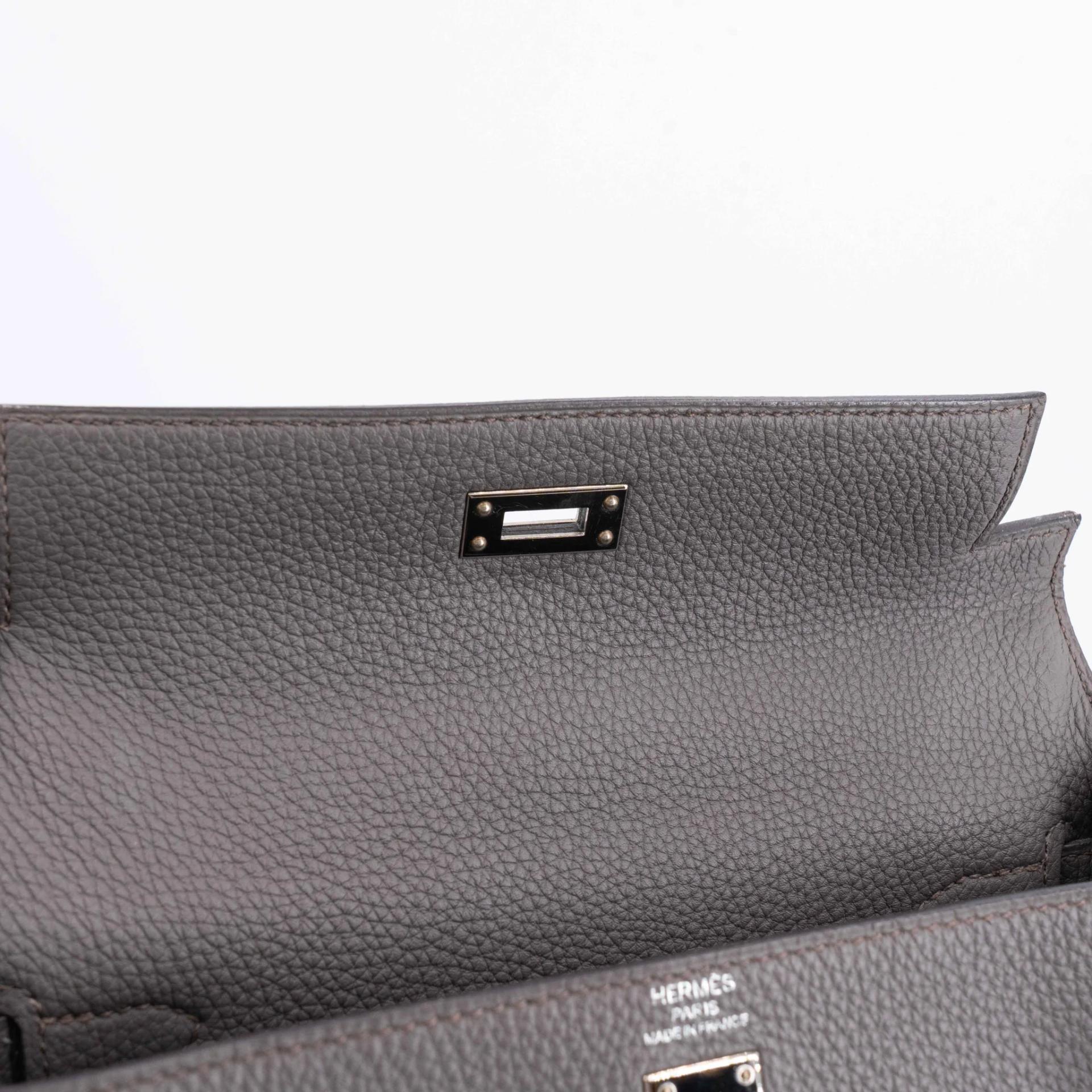 ランク A HERMÈS エルメス ケリー25 エタン (8F) トゴ シルバー金具 C刻印 (2018) - 18