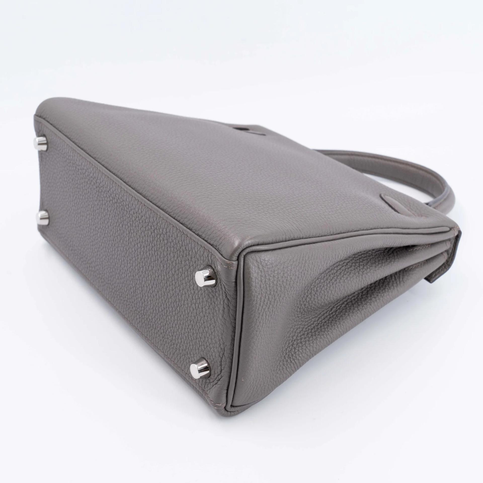 ランク A HERMÈS エルメス ケリー25 エタン (8F) トゴ シルバー金具 C刻印 (2018) - 6