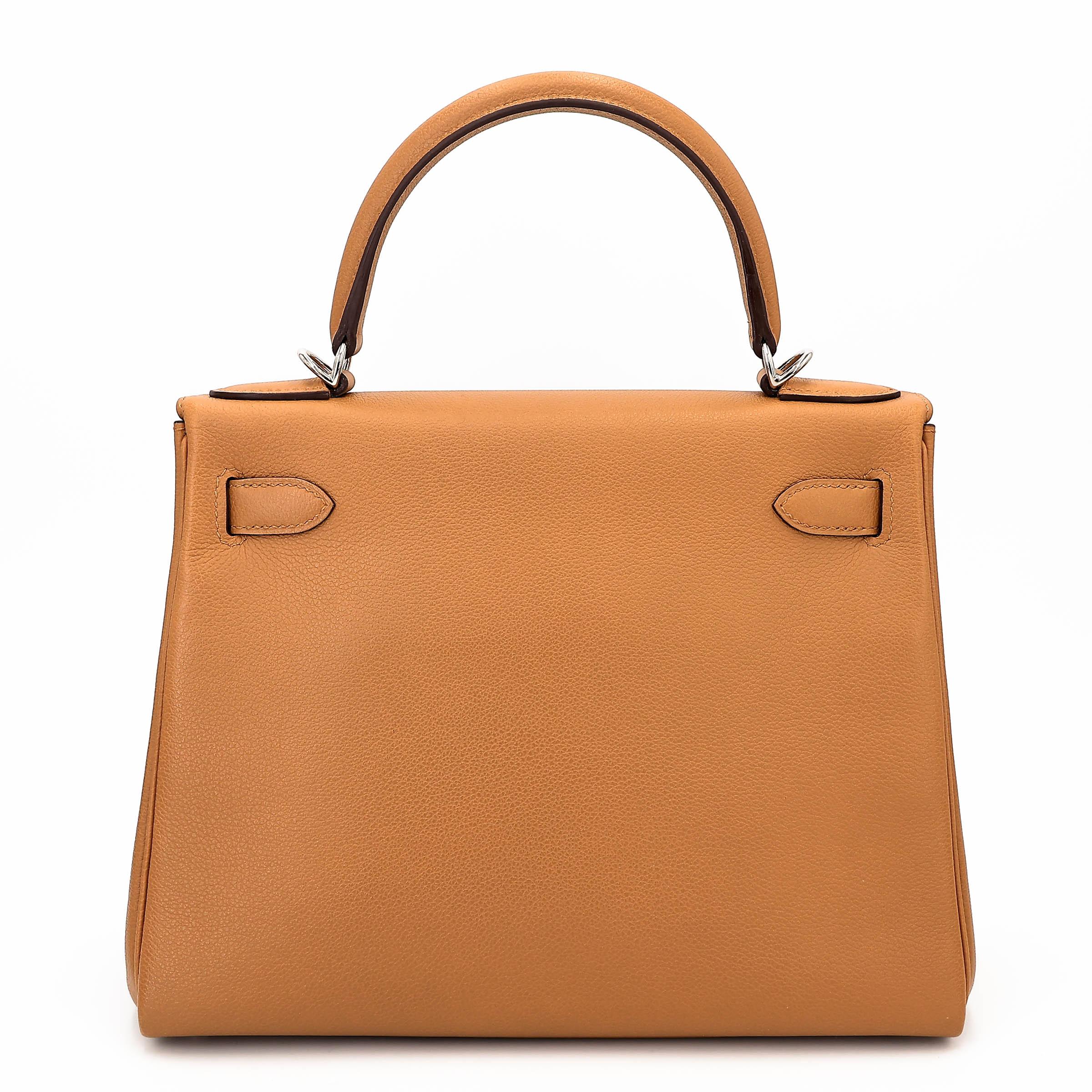 Kelly 28 Verso Rose Azalee (8W) Sesame (2S)
