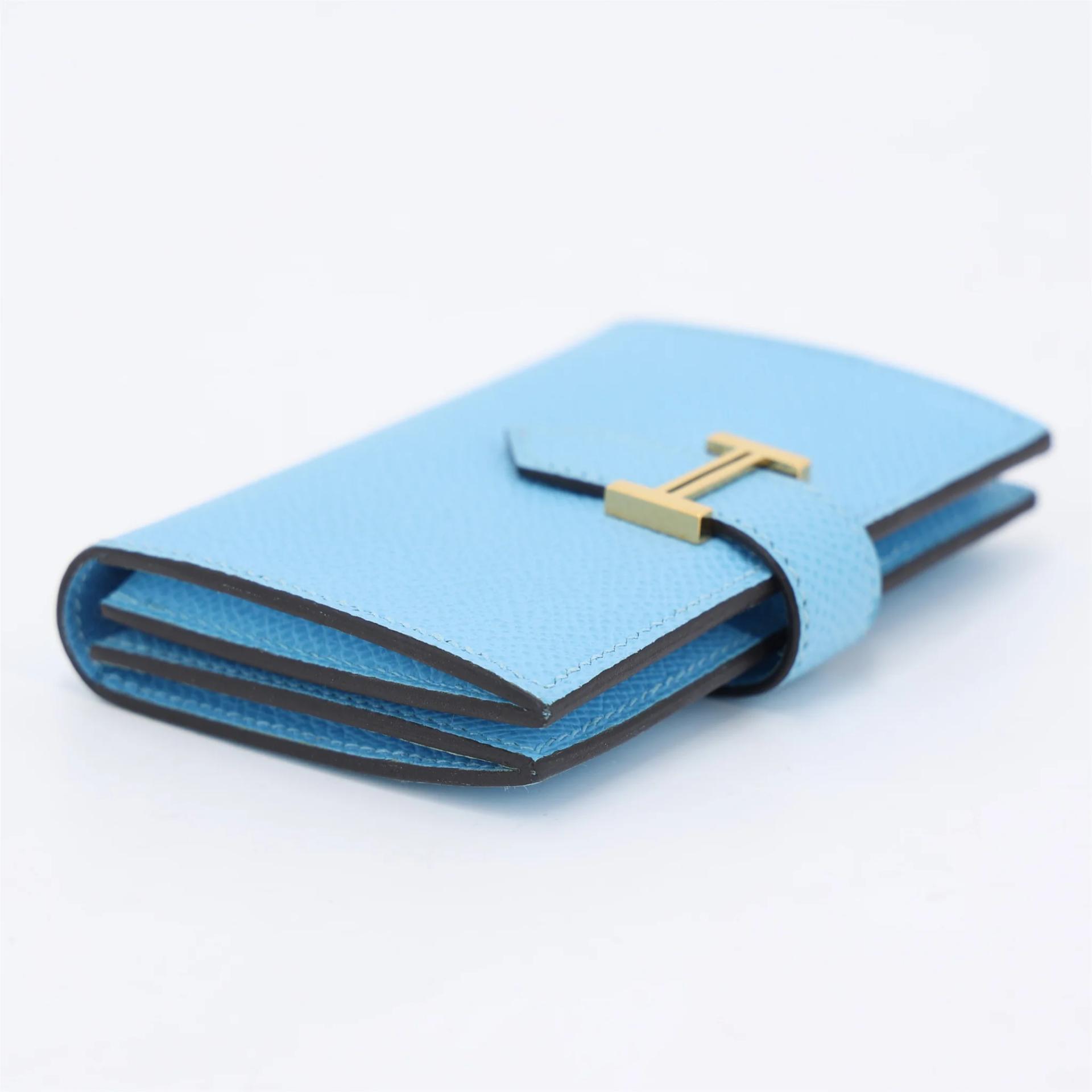 Very Good ( Rank A) HERMÈS Bearn Compact wallet Celeste (7N) Epsom Gold hardware B (2023) - 4