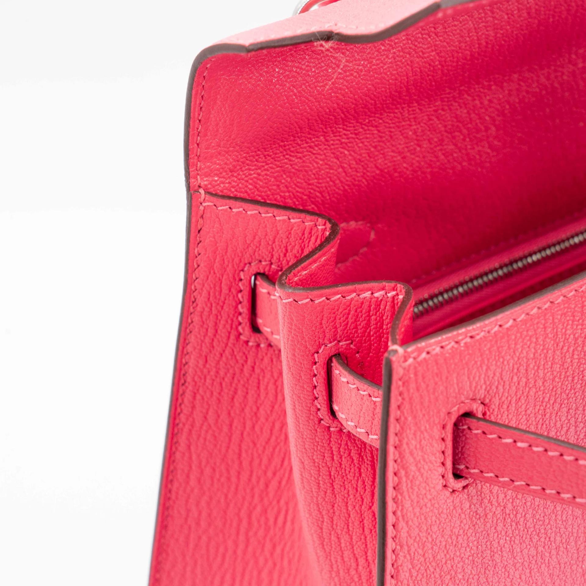 Unused ( Rank NS ) HERMÈS Kelly 25 Sellier Rose Lipstick (U5) Chevre Palladium hardware Y (2020) - 18