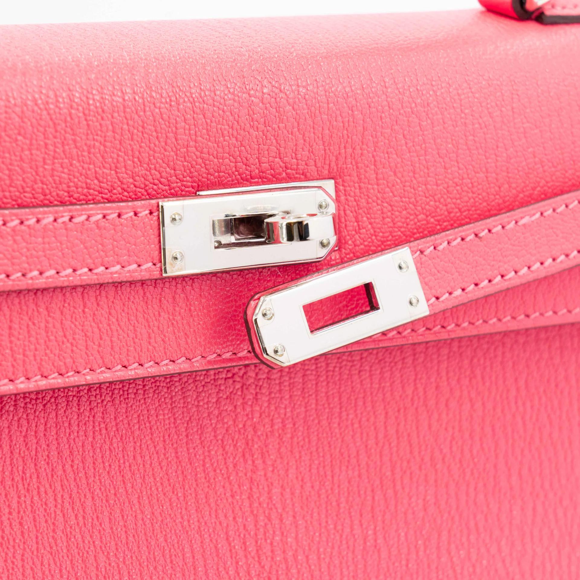 Unused ( Rank NS ) HERMÈS Kelly 25 Sellier Rose Lipstick (U5) Chevre Palladium hardware Y (2020) - 13
