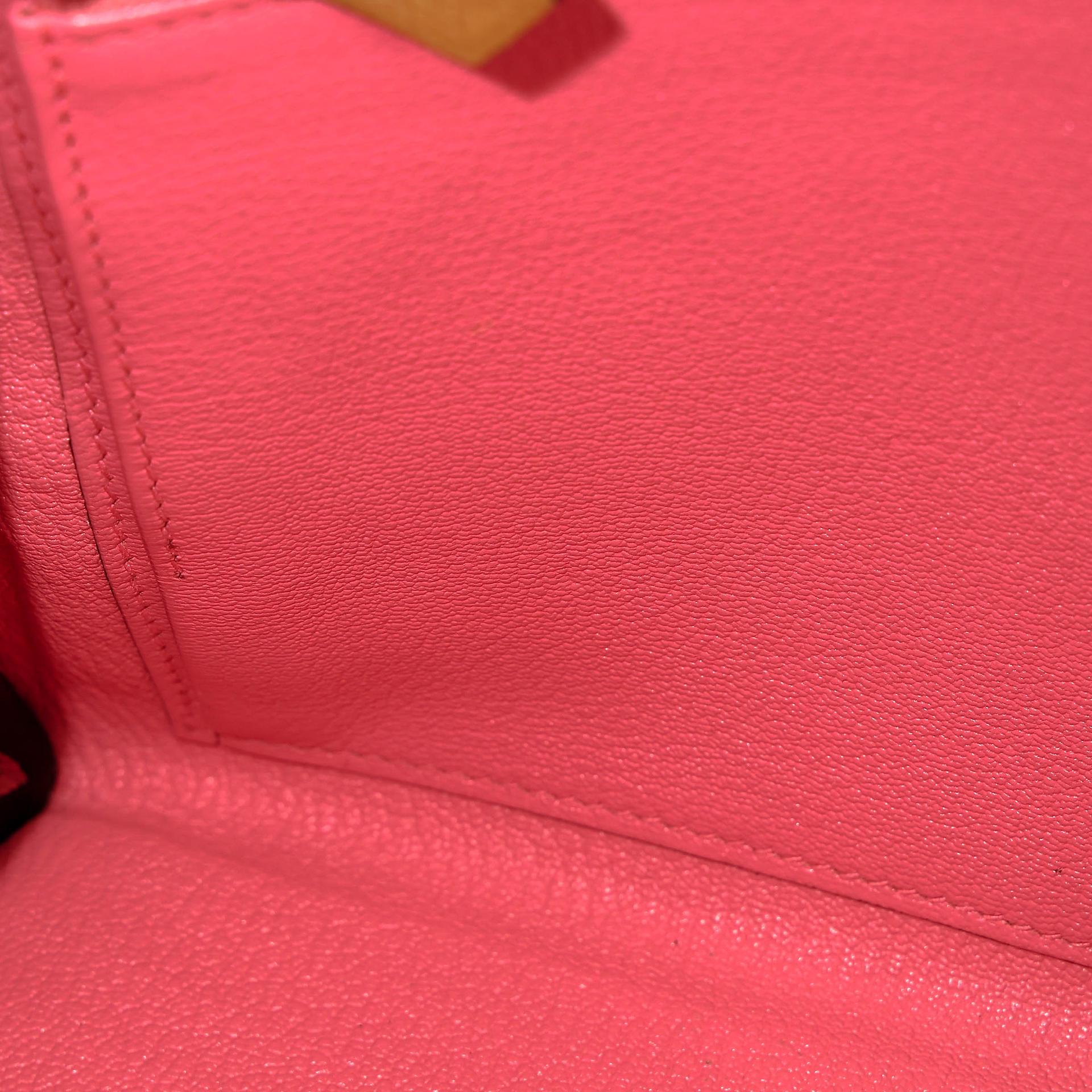 Very Good ( Rank A) HERMÈS Kelly 28 Verso Rose Azalee (8W) Sesame (2S) Evercolor Palladium hardware Z (2021) - 25