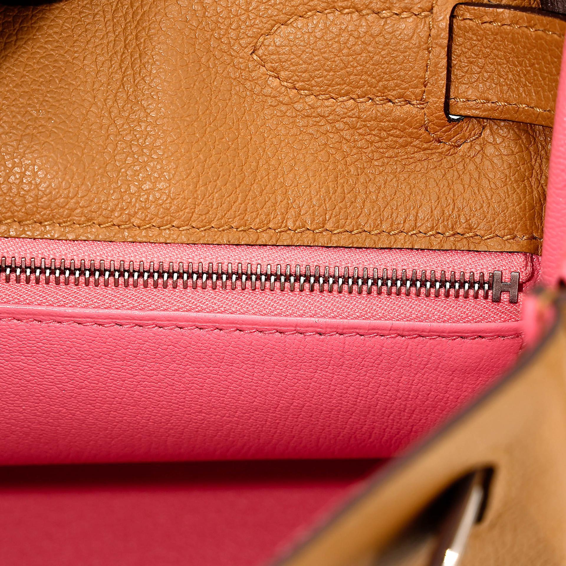 Very Good ( Rank A) HERMÈS Kelly 28 Verso Rose Azalee (8W) Sesame (2S) Evercolor Palladium hardware Z (2021) - 20