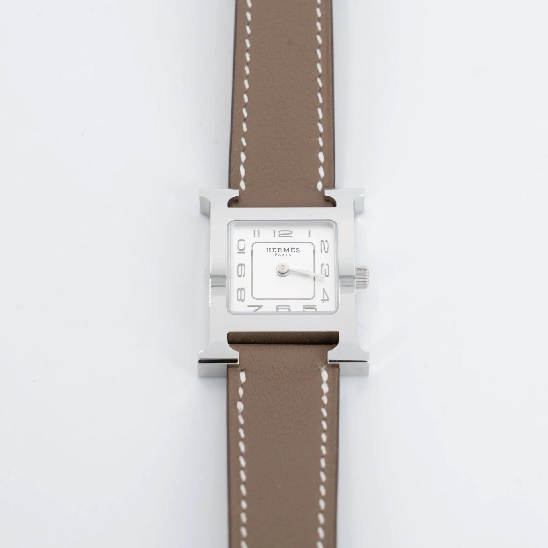 全新 HERMÈS 愛馬仕 Heure H 腕錶 21mm 18 大象灰 Etoupe Swift 皮 銀扣 - 4