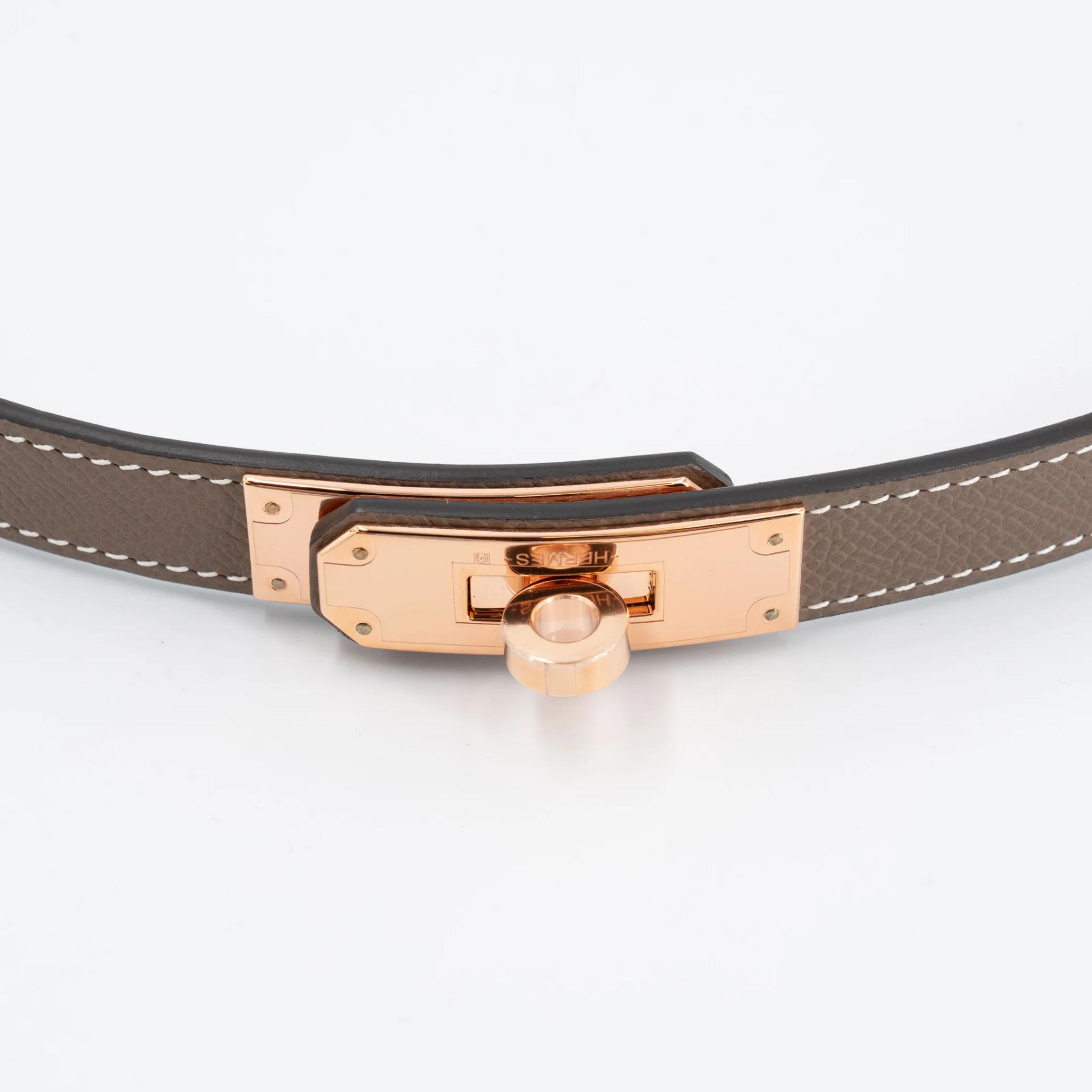 全新 HERMÈS 爱马仕 Kelly 腰带 18 大象灰 Etoupe 37 金棕色 Gold Epsom 皮 玫瑰金扣 K刻 2025年 - 7