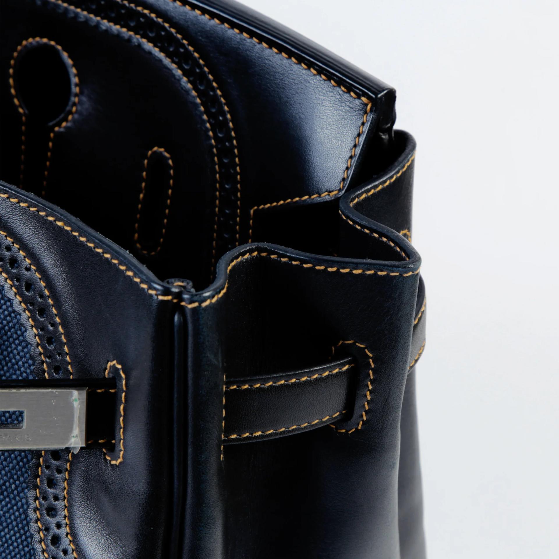 Very Good ( Rank A) HERMÈS Birkin Ghillies 35 Noir (89) Denim Denim Evercalf Brushed Palladium Square P (2012) - 12