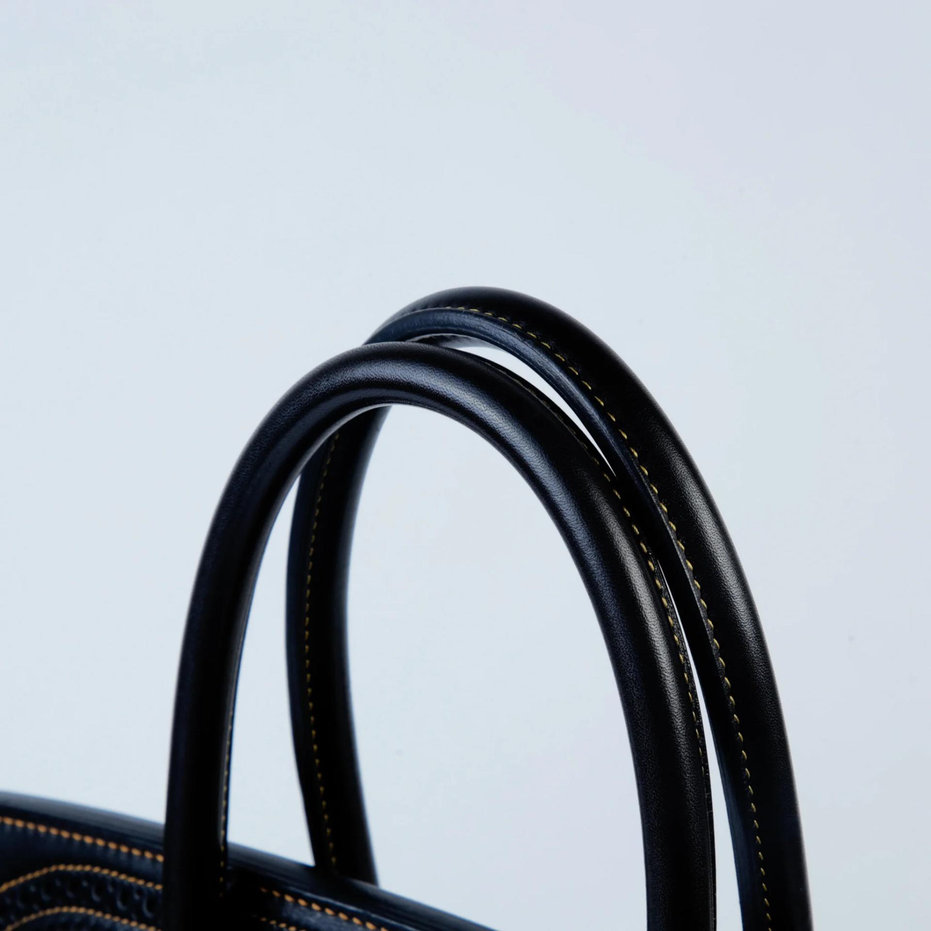 Very Good ( Rank A) HERMÈS Birkin Ghillies 35 Noir (89) Denim Denim Evercalf Brushed Palladium Square P (2012) - 3