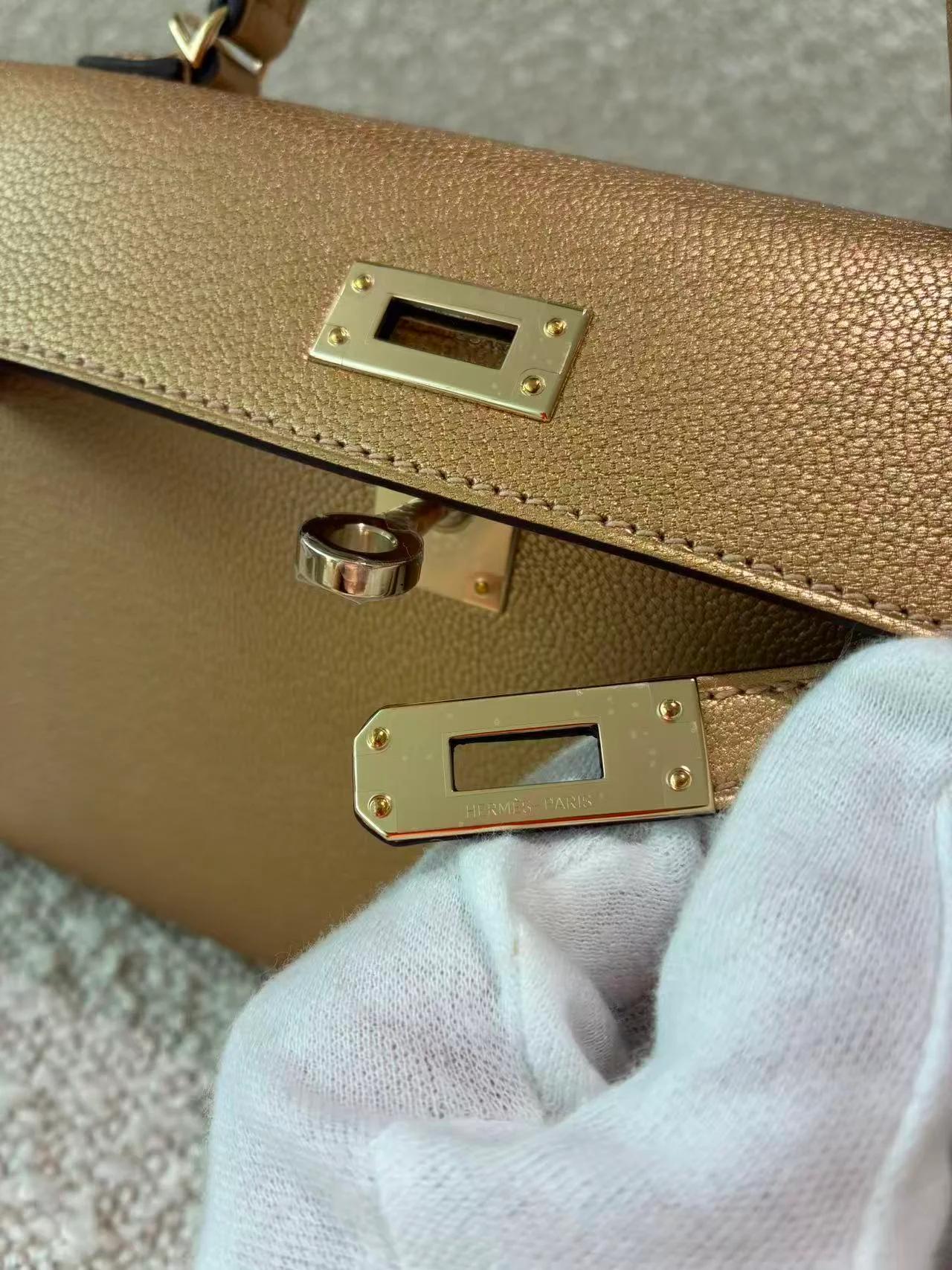 Brand New ( Rank N ) HERMÈS Mini Kelly II Dore (Y9) Chamkilight Permabrass hardware K (2025) - 11