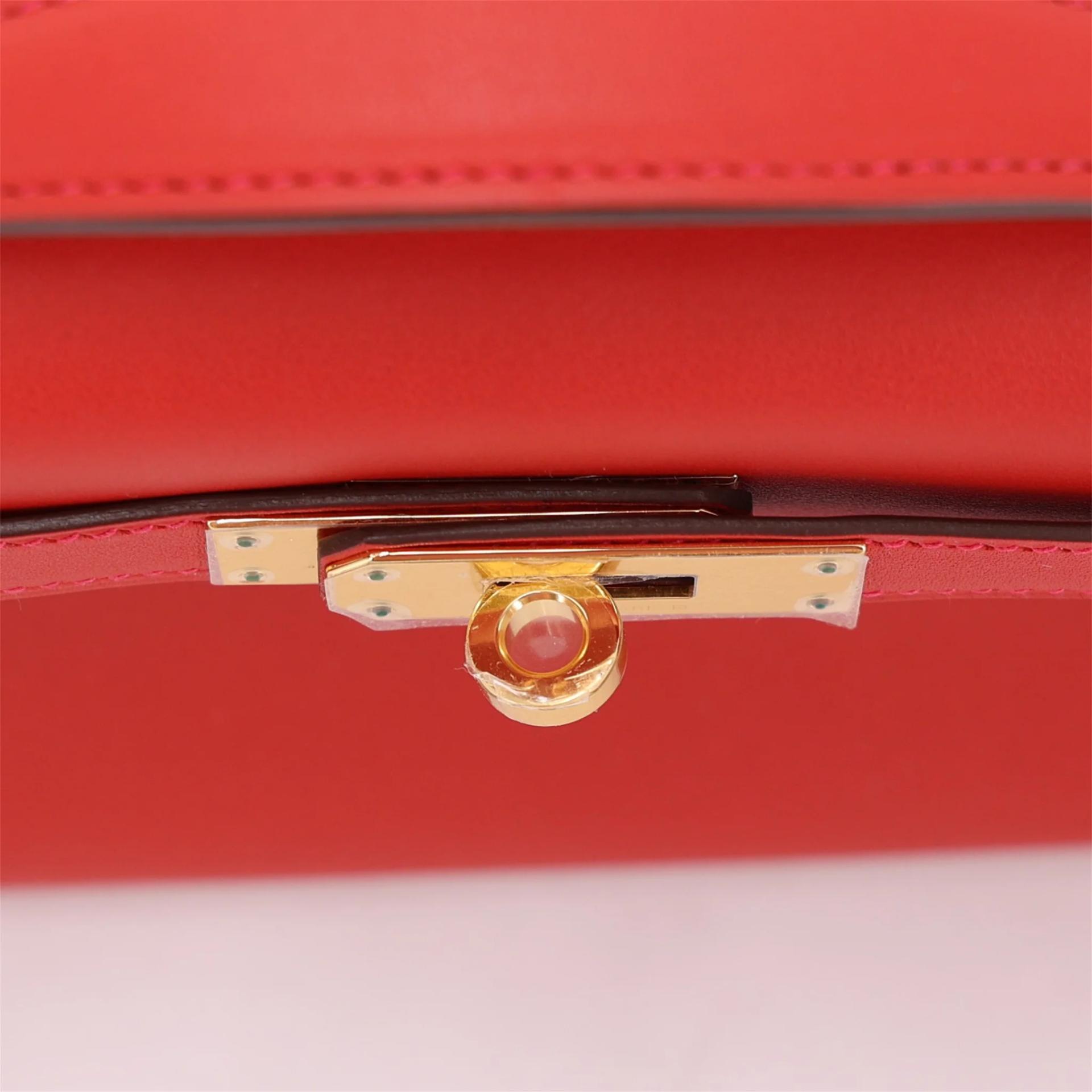 Unused ( Rank NS ) HERMÈS Kelly Cut Rouge Casaque (Q5) Swift Gold hardware X (2016) - 9