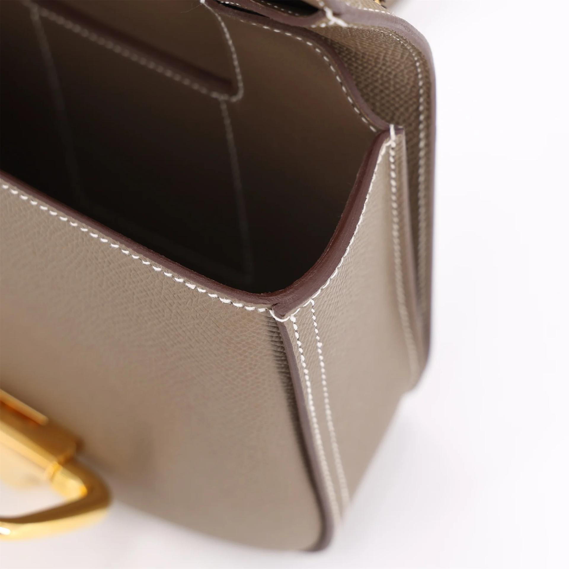 Excellent ( Rank SA ) HERMÈS Della Cavalleria mini Etoupe (18) Epsom Gold hardware W (2024) - 13