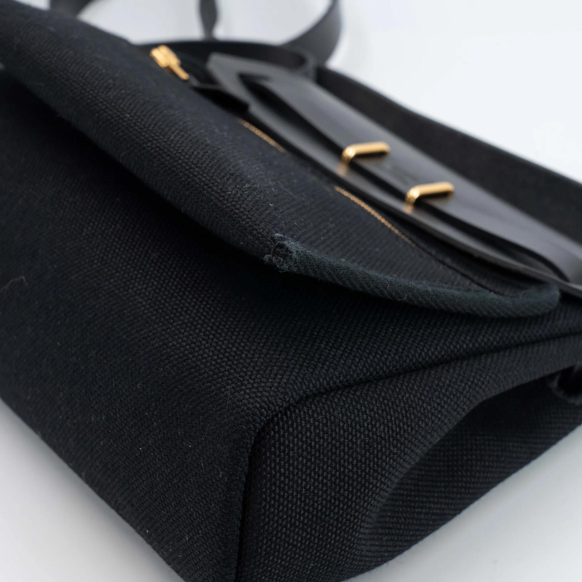 Excellent ( Rank SA ) HERMÈS Herbag Zip Mini 20 Noir (89) Toile Militaire canvas Vache Hunter Gold hardware K (2025) - 9