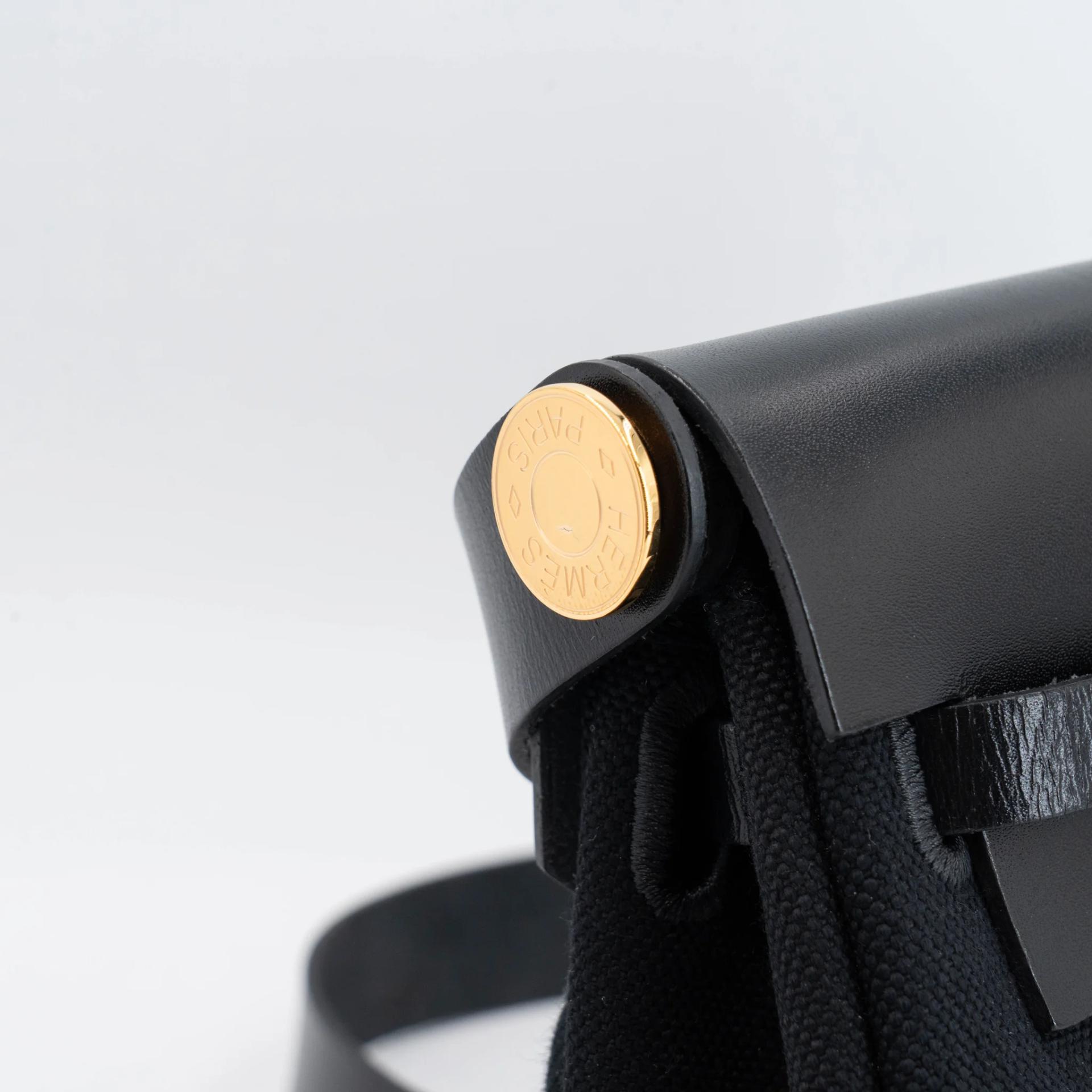 Excellent ( Rank SA ) HERMÈS Herbag Zip Mini 20 Noir (89) Toile Militaire canvas Vache Hunter Gold hardware K (2025) - 14