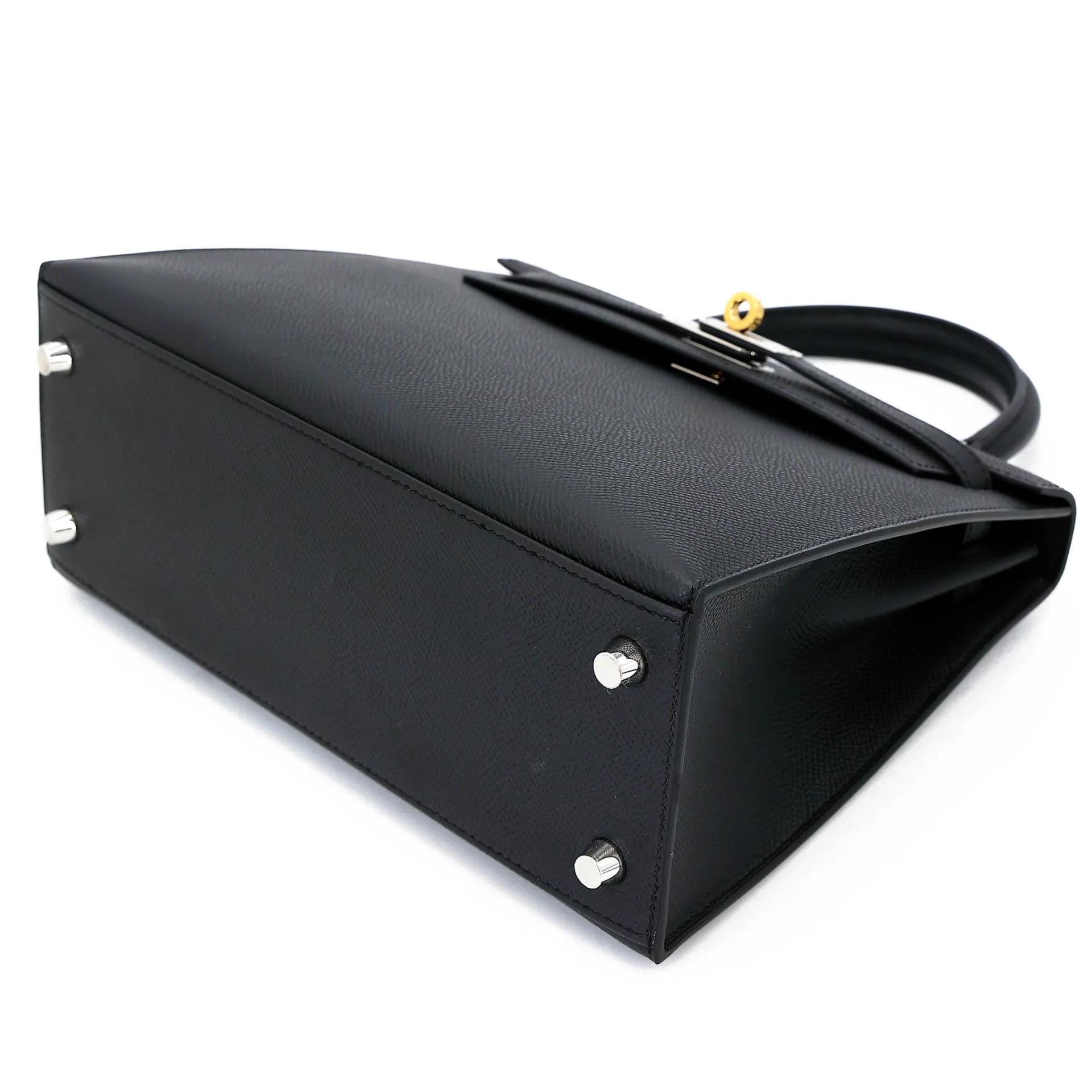 Unused ( Rank NS ) HERMÈS Kelly 25 Sellier Noir (89) Epsom Electrum hardware K (2025) - 4