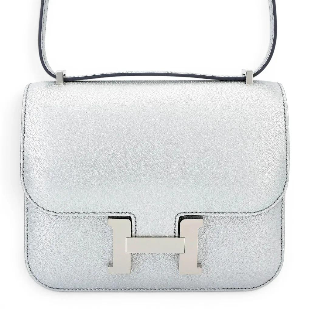 Constance Mini Argent (05)