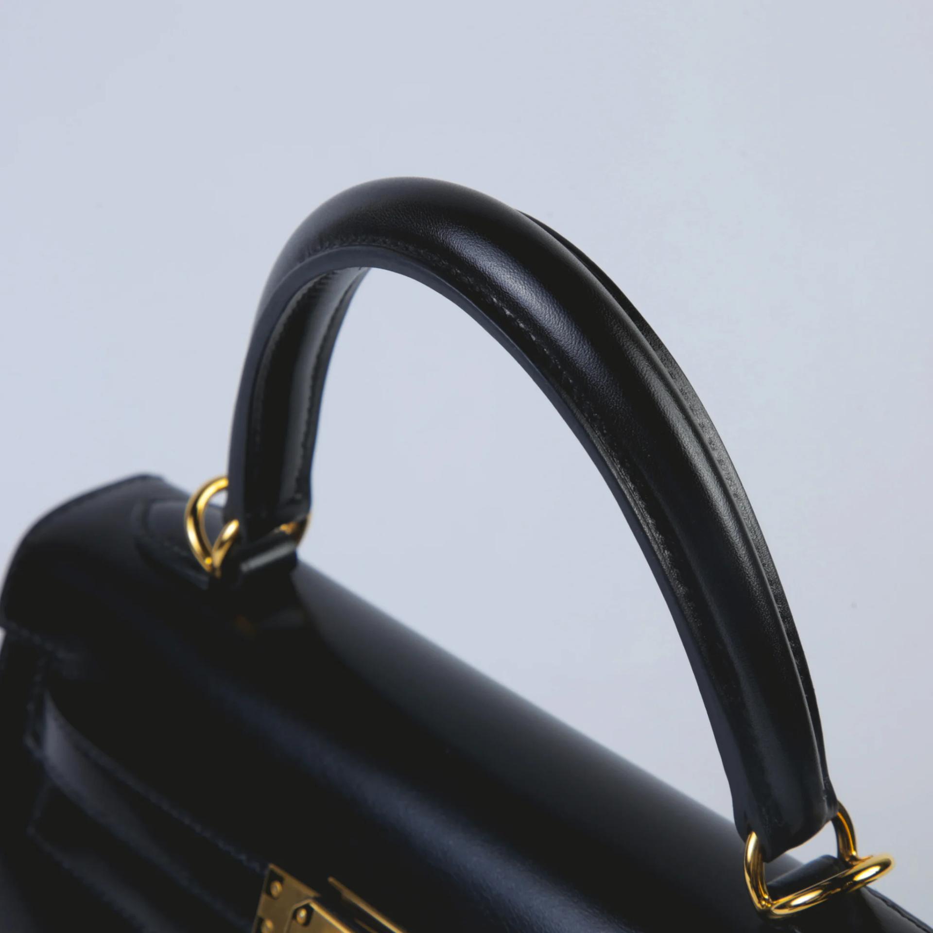 Excellent ( Rank SA ) HERMÈS Kelly 25 Sellier Noir (89) Box-calf Gold hardware Y (2020) - 3