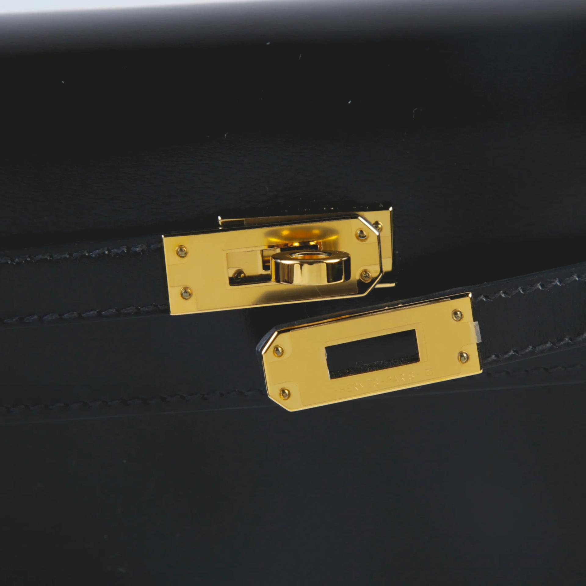 Excellent ( Rank SA ) HERMÈS Kelly 25 Sellier Noir (89) Box-calf Gold hardware Y (2020) - 8