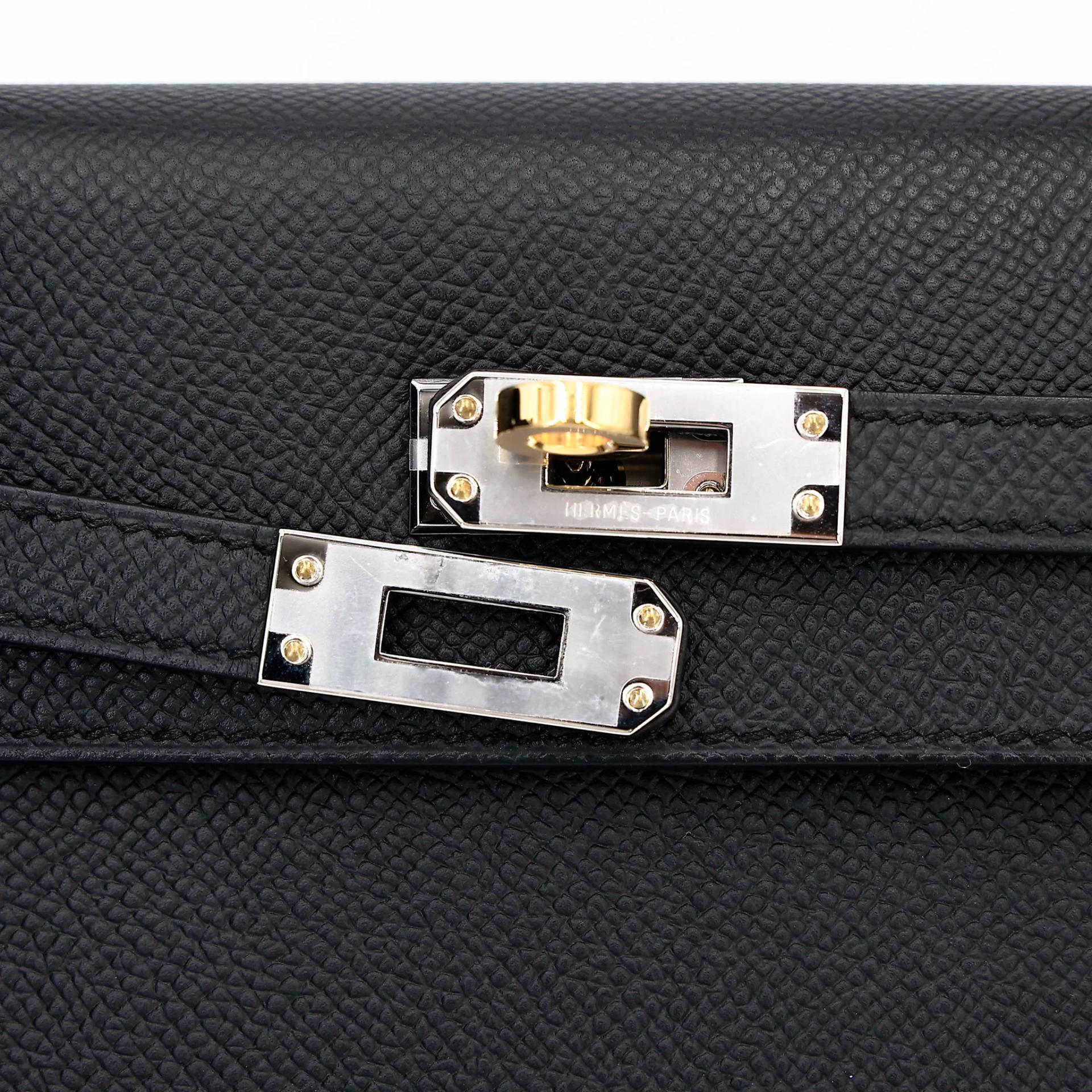 Unused ( Rank NS ) HERMÈS Kelly 25 Sellier Noir (89) Epsom Electrum hardware K (2025) - 8
