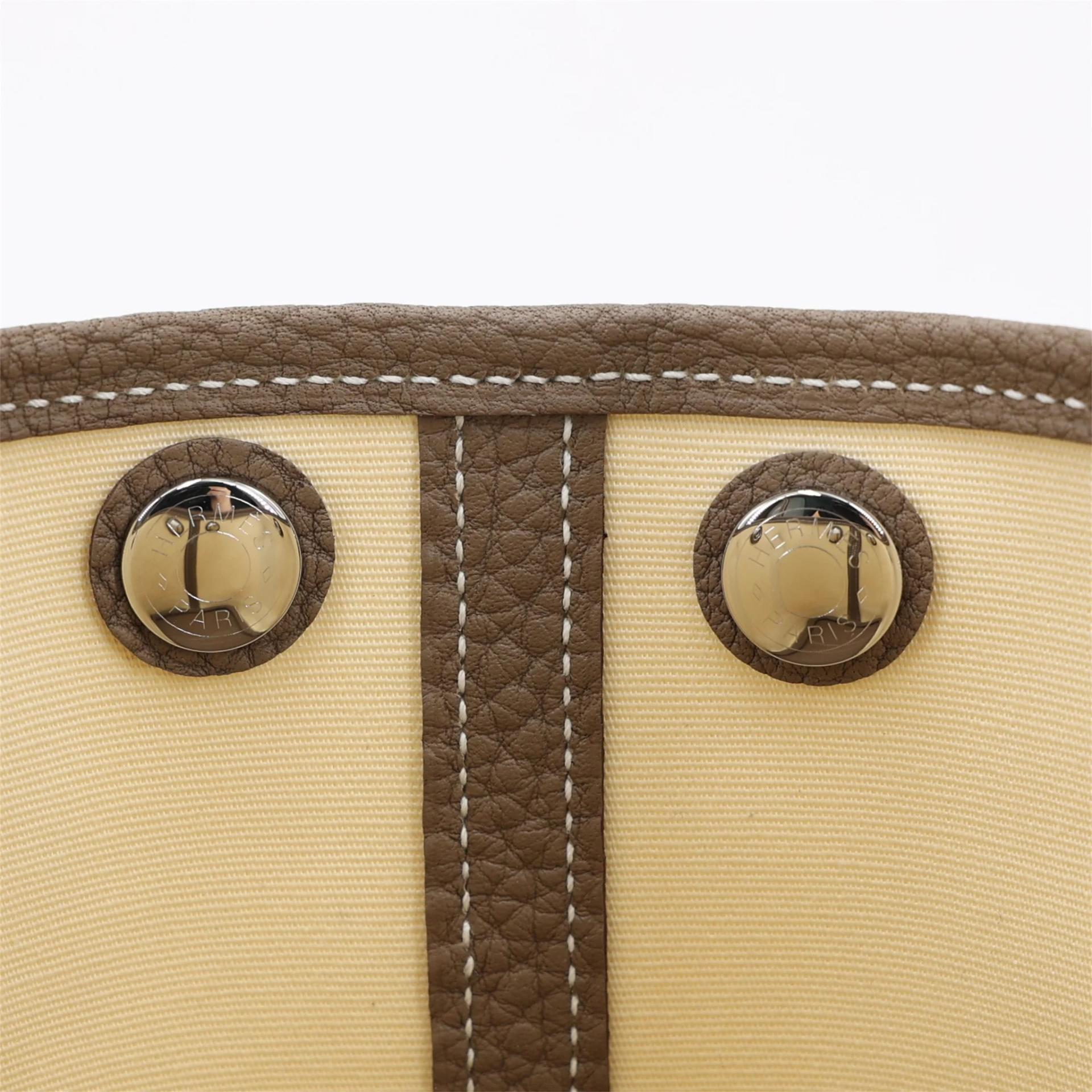 Brand New ( Rank N ) HERMÈS Neo Garden Party 23 Vanille (Y1) Etoupe (18) Negonda Toile Officier canvas Palladium hardware G (2026) - 13