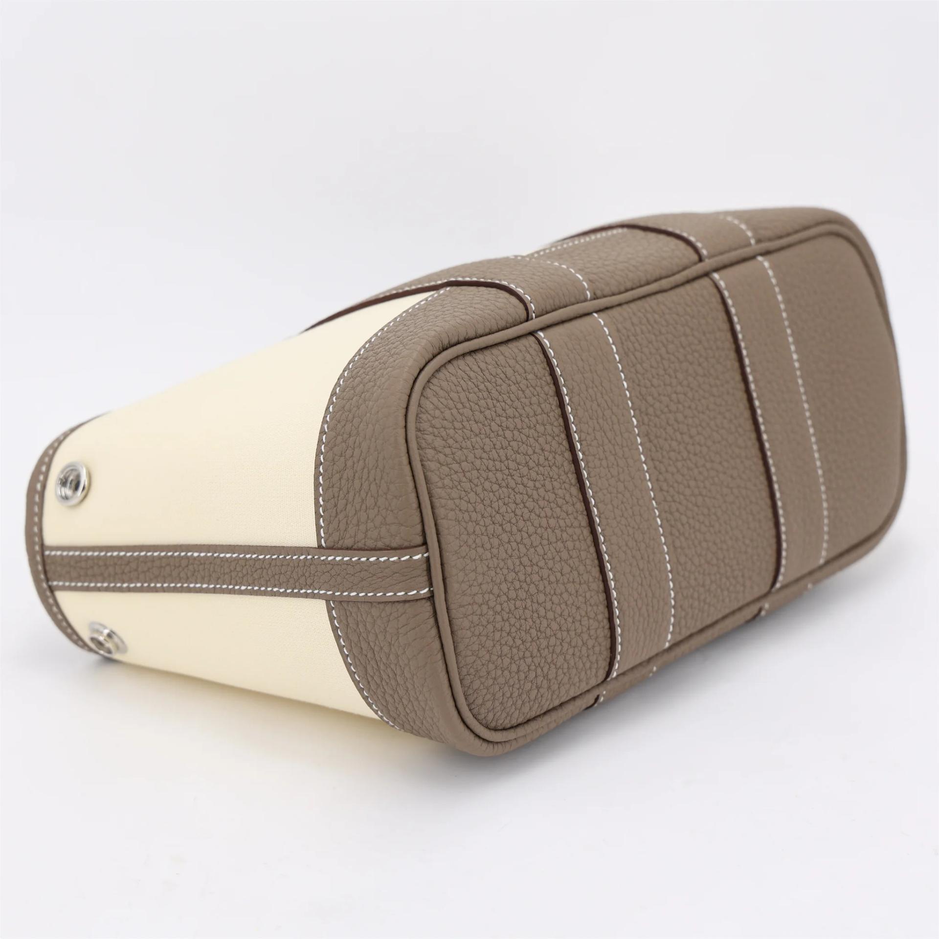 Brand New ( Rank N ) HERMÈS Neo Garden Party 23 Vanille (Y1) Etoupe (18) Negonda Toile Officier canvas Palladium hardware G (2026) - 4