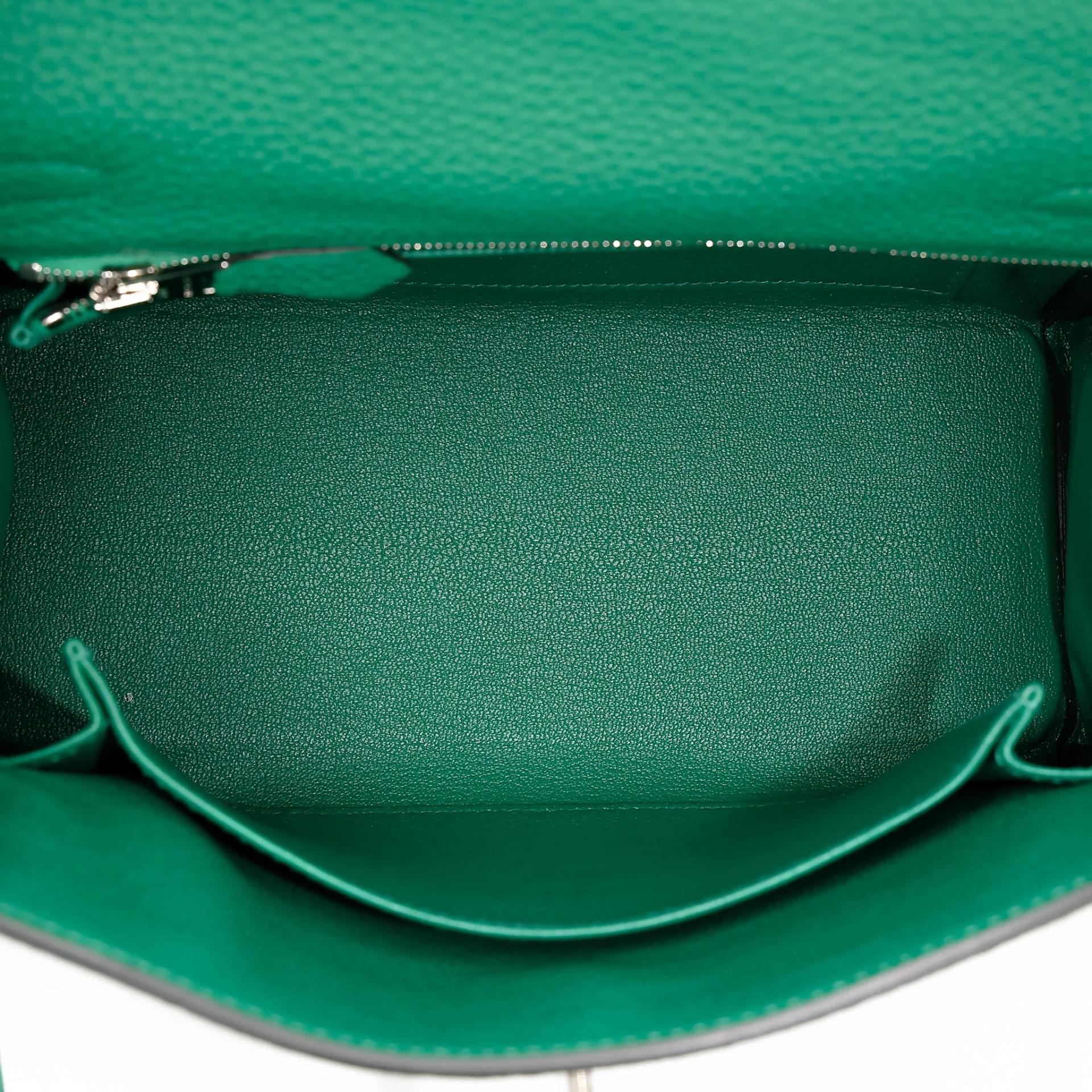 Unused ( Rank NS ) HERMÈS Kelly 25 Vert Vertigo (U4) Togo Palladium hardware B (2023) - 18