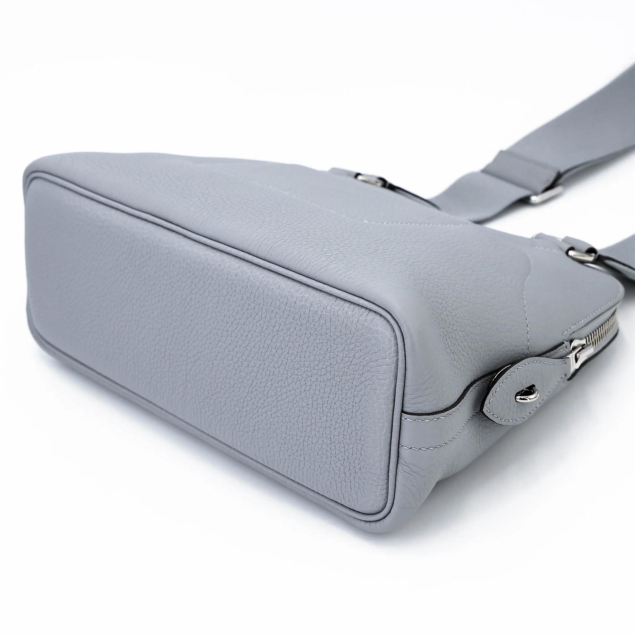 Unused ( Rank NS ) HERMÈS Bolide Messenger Gris Pantin (P0) Togo Palladium hardware K (2025) - 9