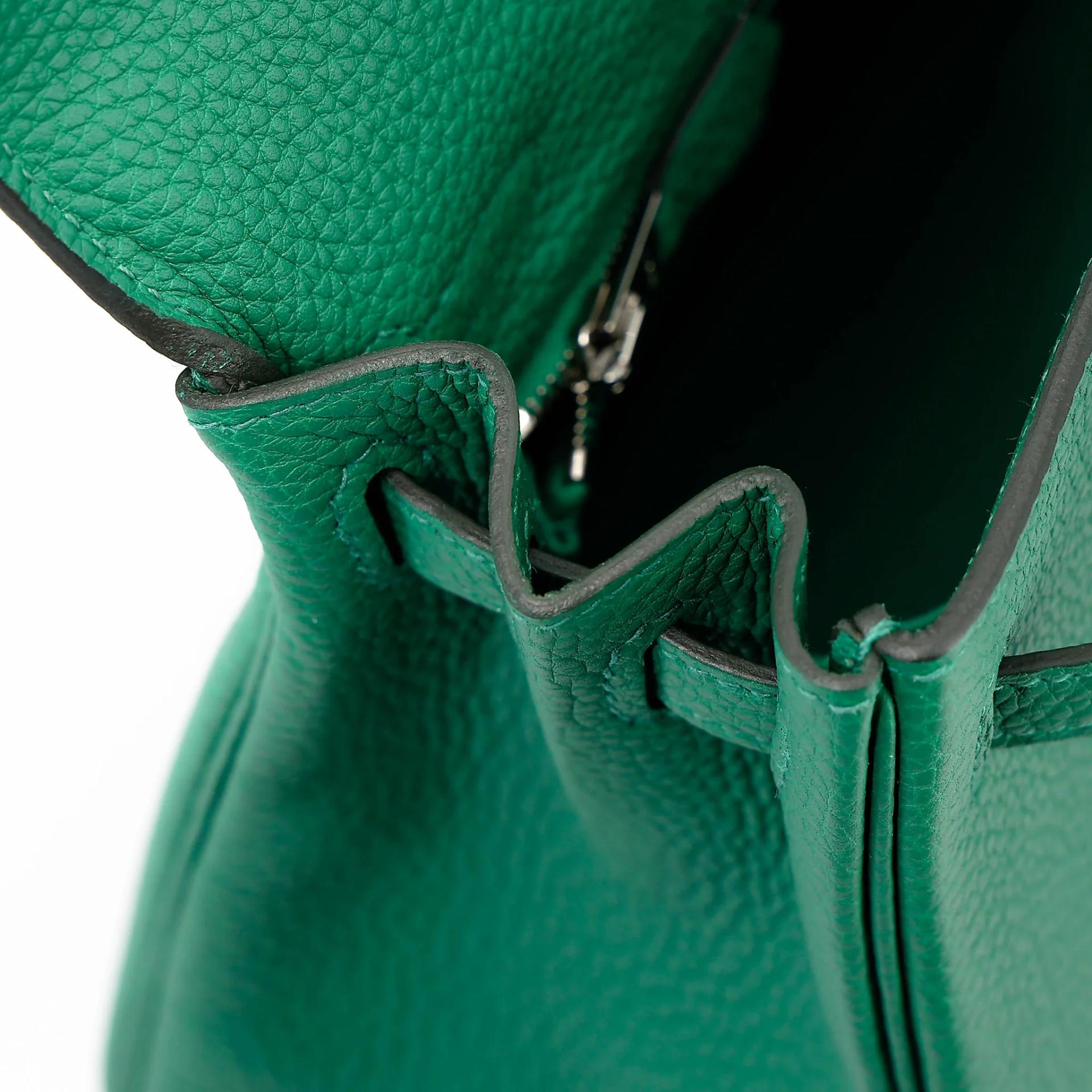 Unused ( Rank NS ) HERMÈS Kelly 25 Vert Vertigo (U4) Togo Palladium hardware B (2023) - 17