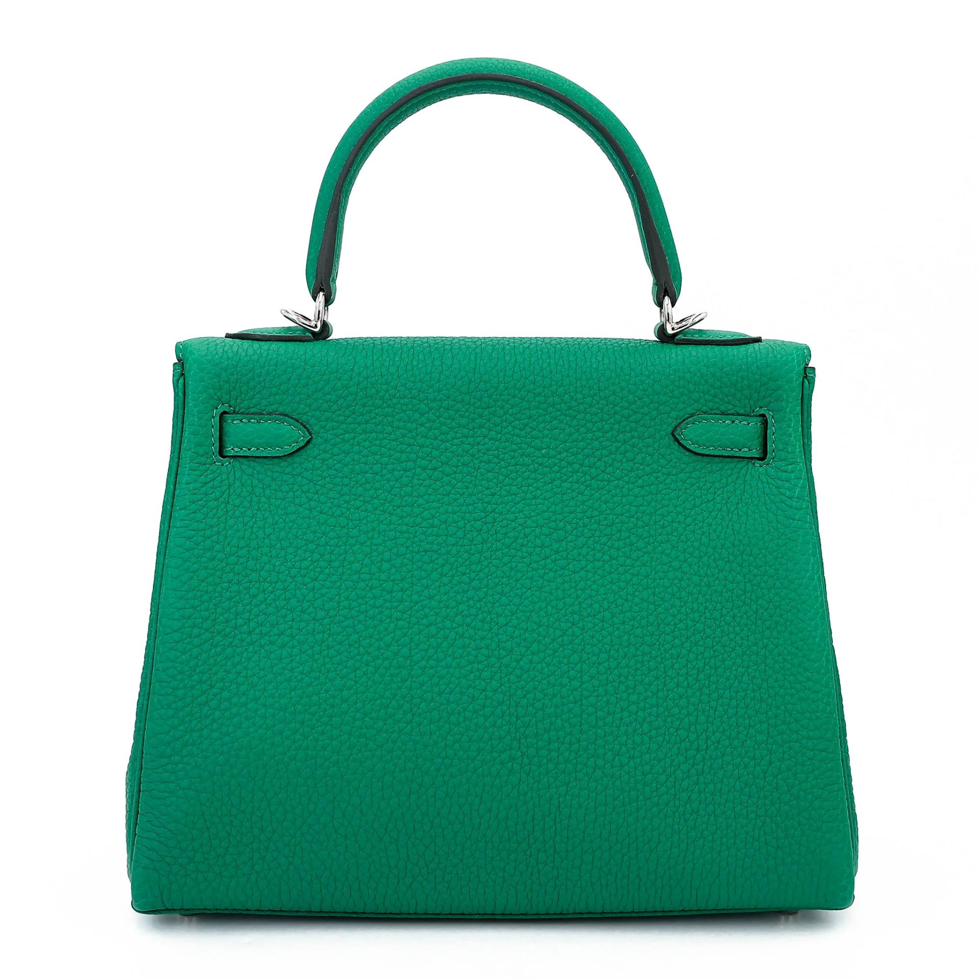 Unused ( Rank NS ) HERMÈS Kelly 25 Vert Vertigo (U4) Togo Palladium hardware B (2023) - 2
