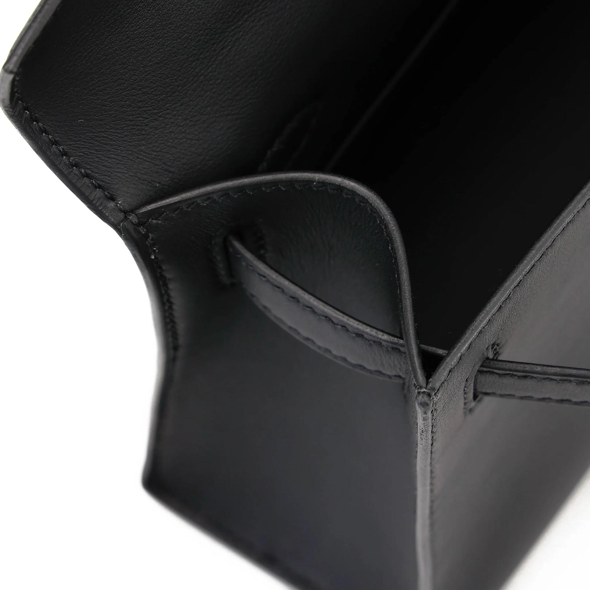 Brand New ( Rank N ) HERMÈS Kelly Pochette Noir (89) Swift Gold hardware K (2025) - 17