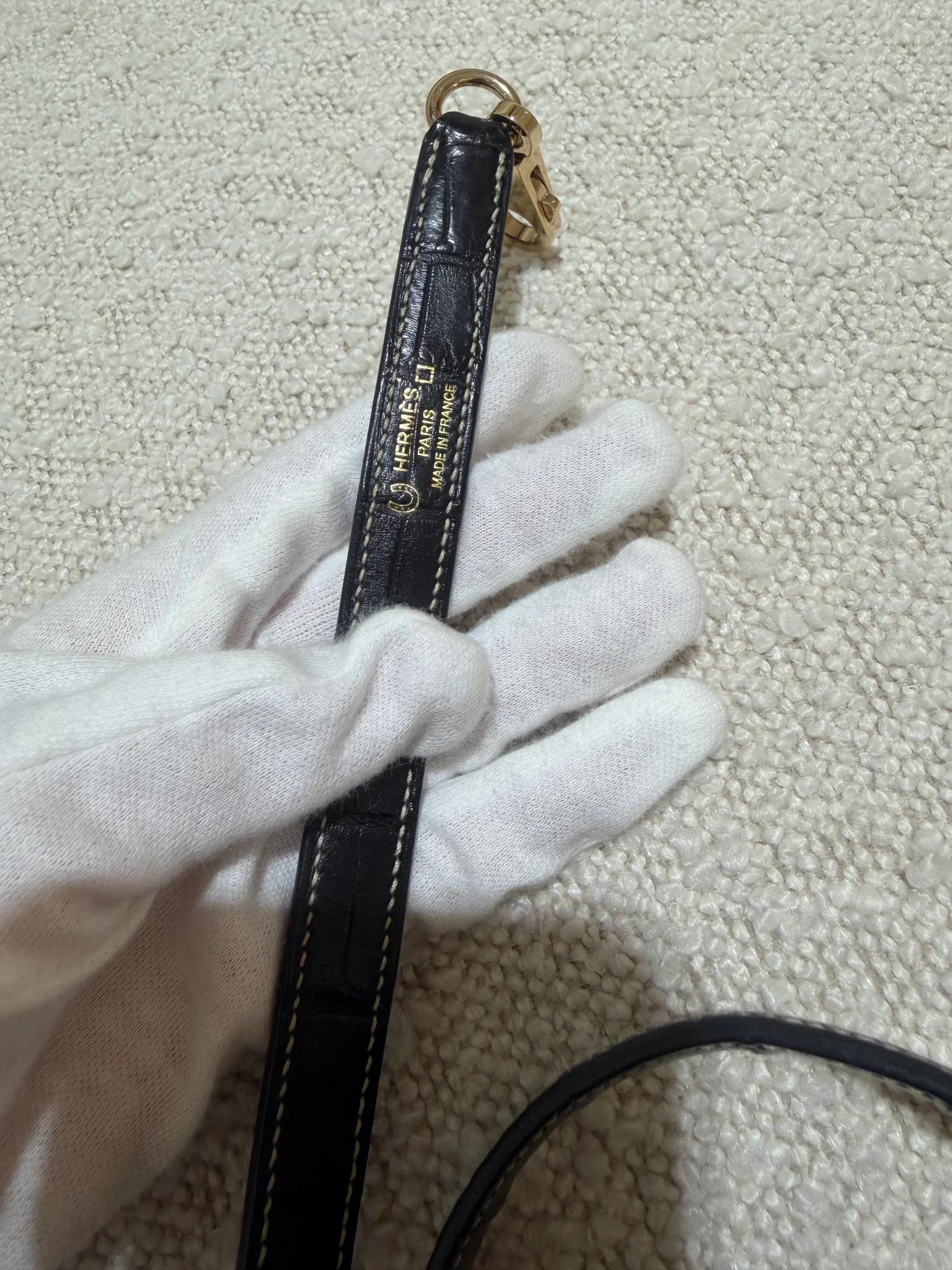 Very Good ( Rank A) HERMÈS Special Order Kelly 25 HSS Noir (89) Matte Alligator Permabrass hardware U (2022) - 29