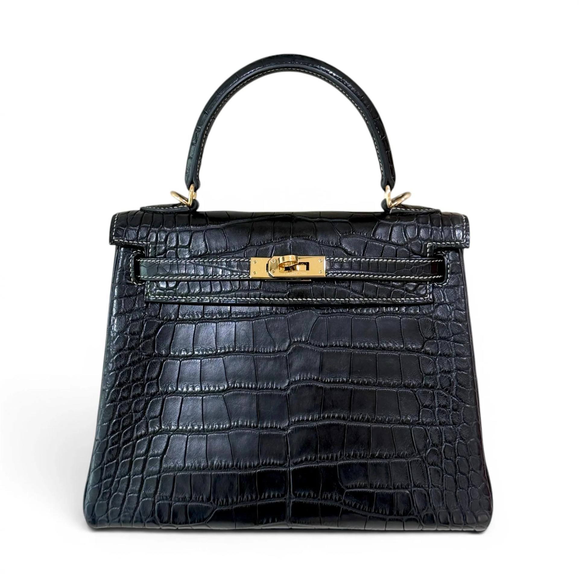 Very Good ( Rank A) HERMÈS Special Order Kelly 25 HSS Noir (89) Matte Alligator Permabrass hardware U (2022) - 1