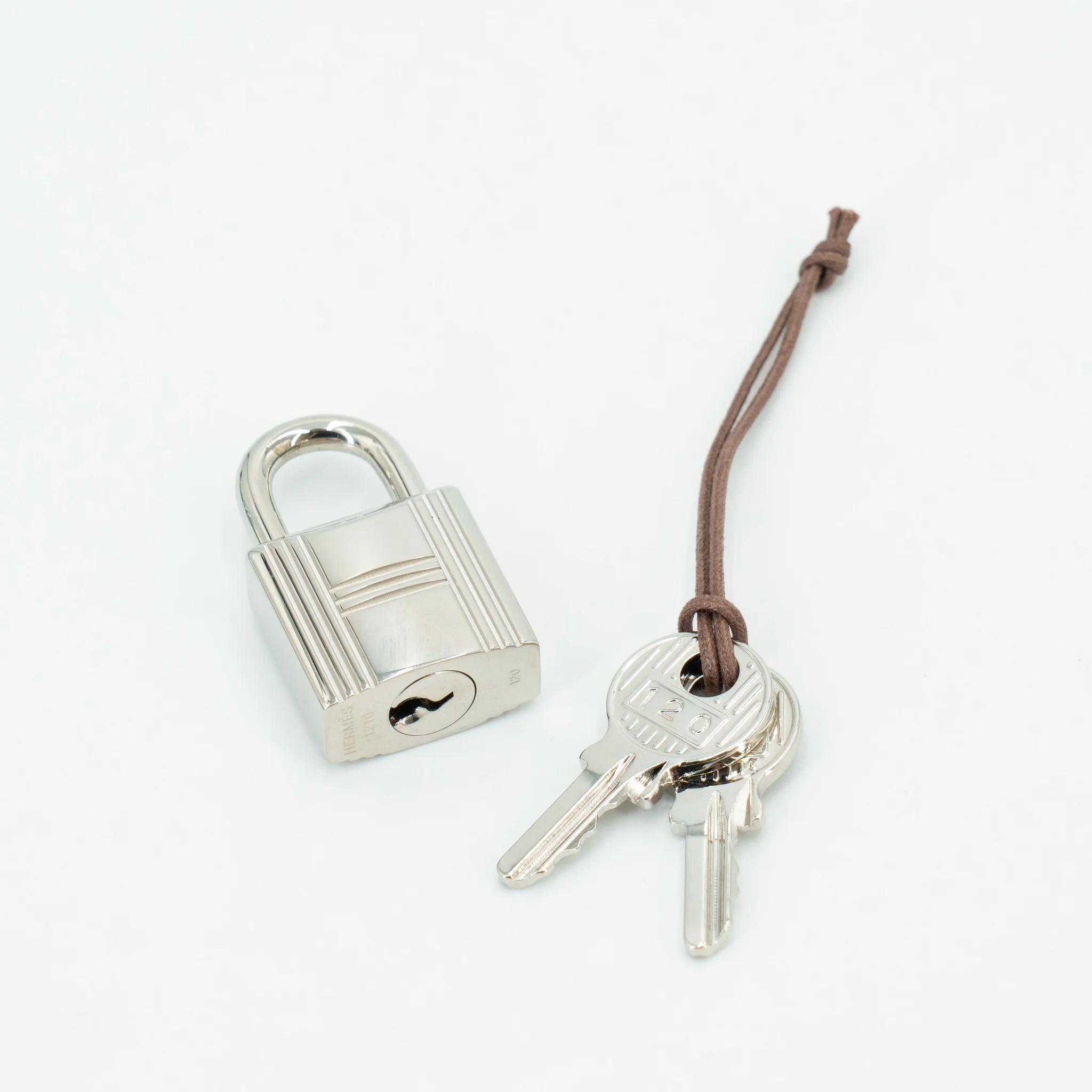 ランク NS 未使用品 HERMÈS エルメス ピコタンロックMM ミント (6W) ヴェールボスフォール (W0) トリヨン シルバー金具 Z刻印 (2021) - 14