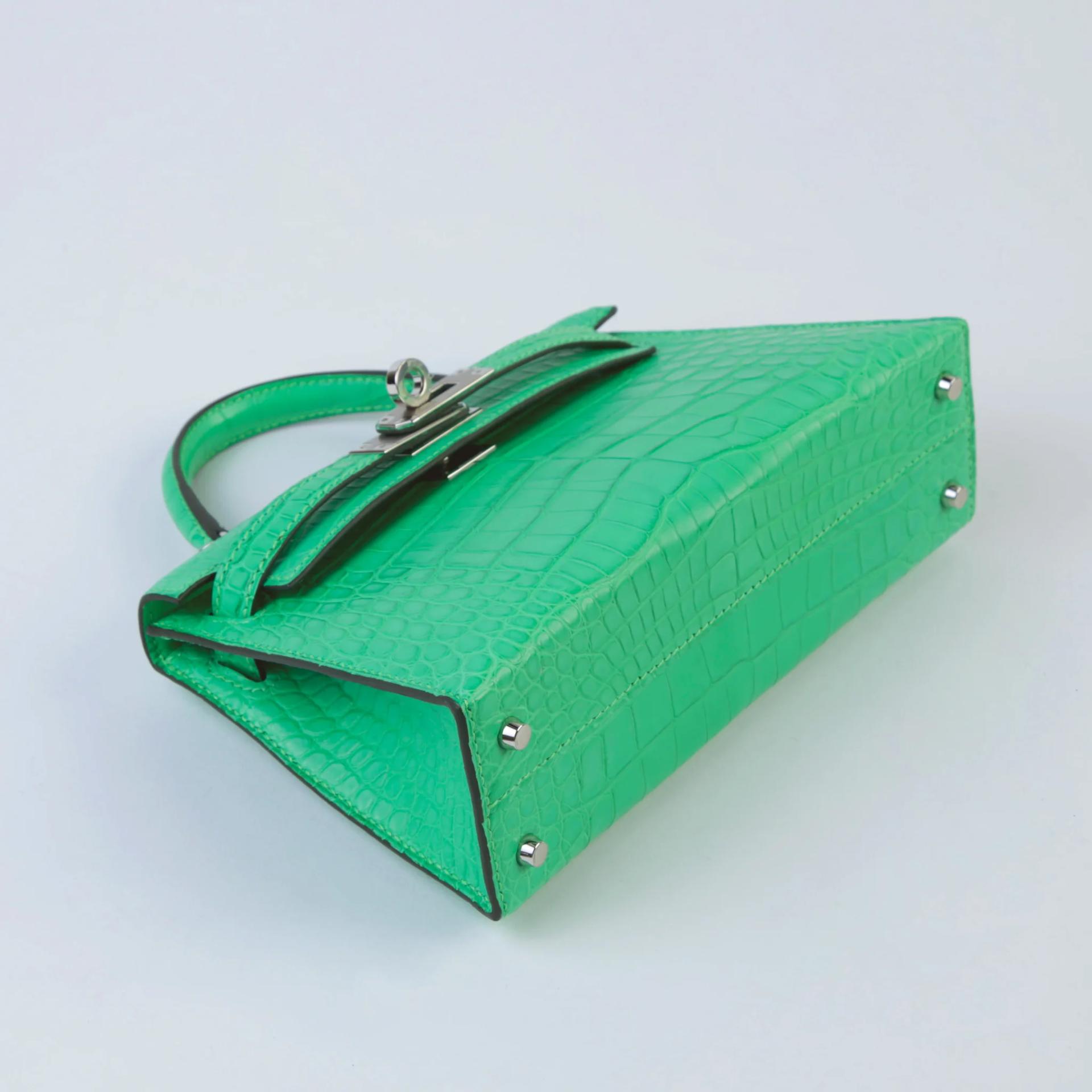 ランク NS 未使用品 HERMÈS エルメス ミニケリー2 ヴェールコミック（0Z） クロコダイル アリゲーター マット シルバー金具 U刻印 (2022) - 4