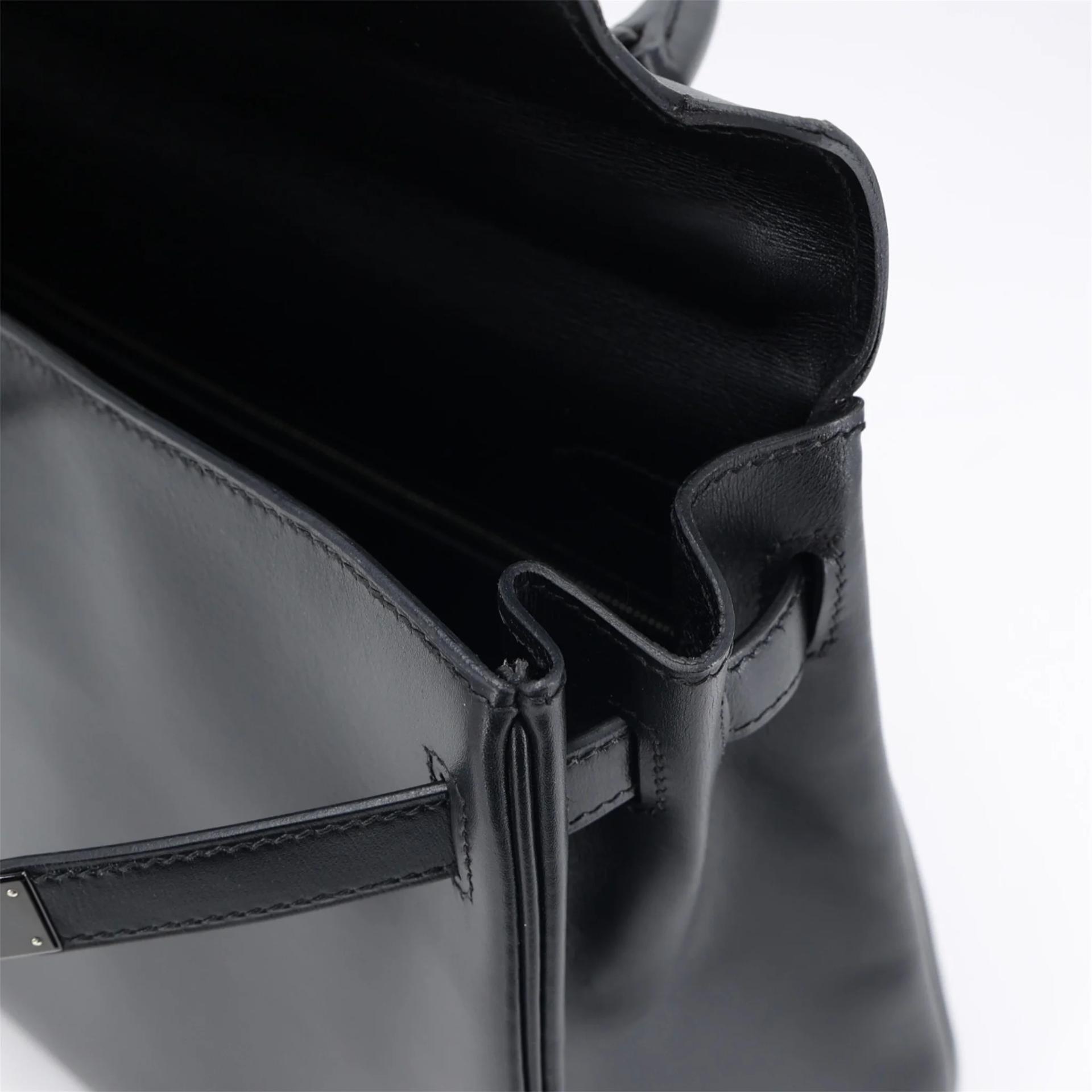 Excellent ( Rank SA ) HERMÈS Limited Edition Kelly 32 So Black Noir (89) Box-calf Black hardware Square N (2010) - 15
