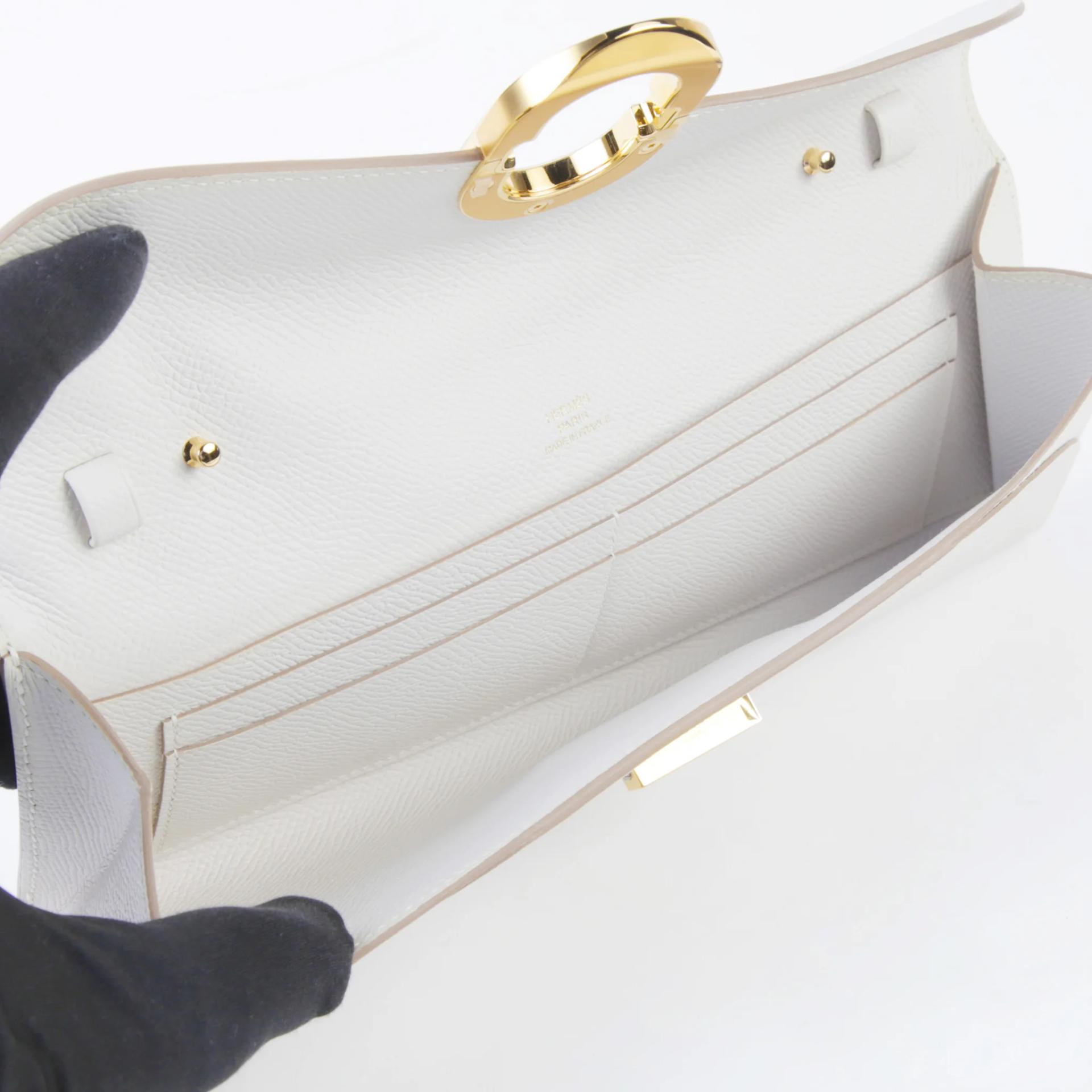 Very Good ( Rank A) HERMÈS Maillon To Go wallet Gris Pale (M4) Epsom Gold hardware B (2023) - 8