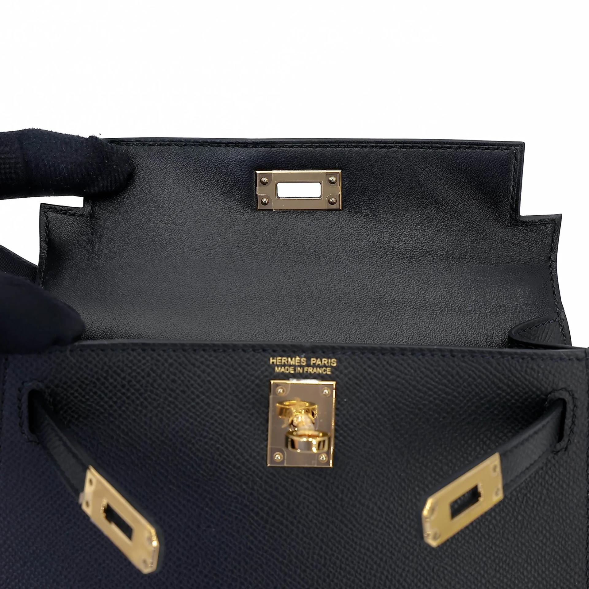 Unused ( Rank NS ) HERMÈS Mini Kelly II Noir (89) Epsom Gold hardware Y (2020) - 12
