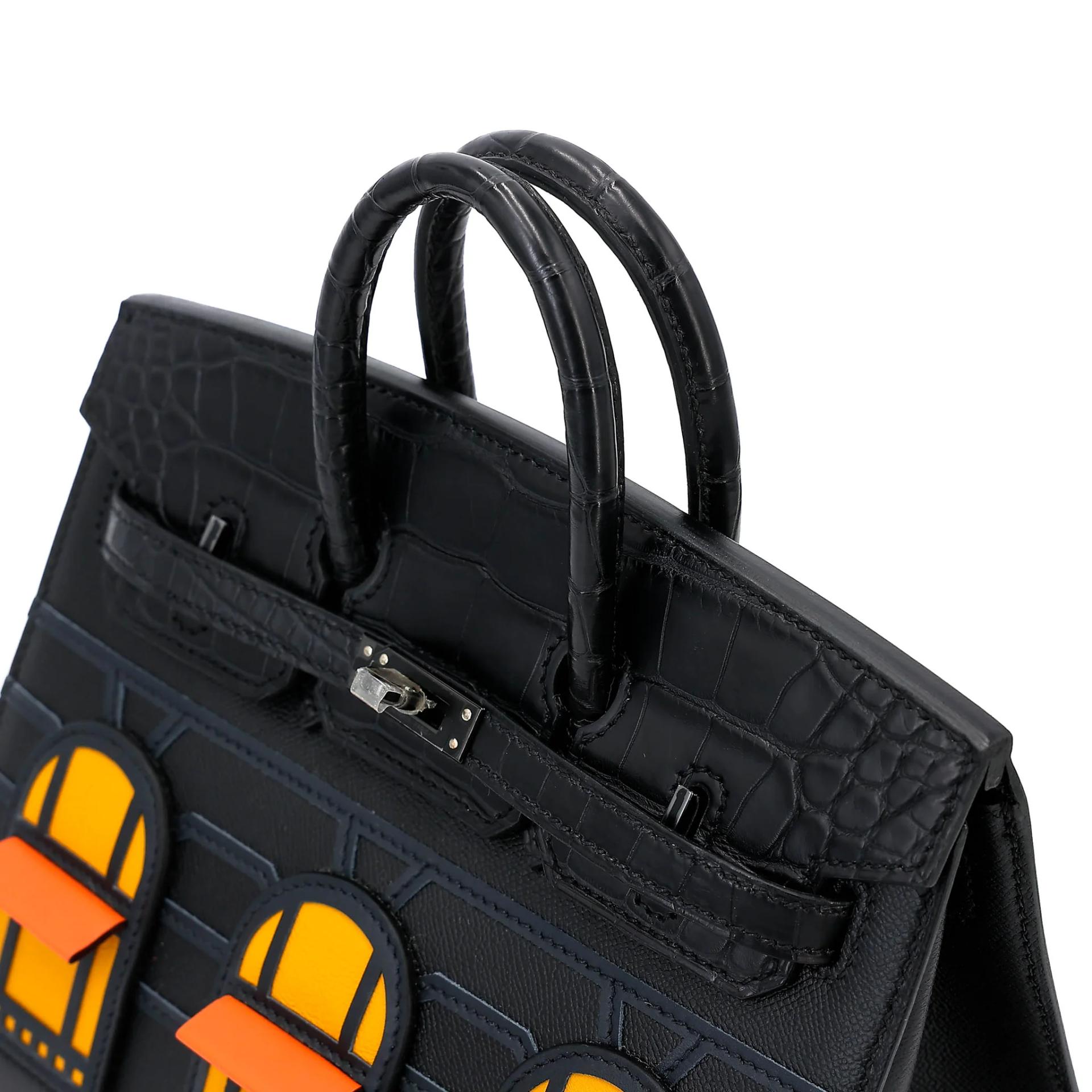 未使用保存品 HERMÈS 爱马仕 限量收藏款 Birkin Faubourg 20 房子包 89 黑色 Noir (Black) Madame皮 □ 短吻鳄 雾面 黑扣 U刻 2022年 - 3