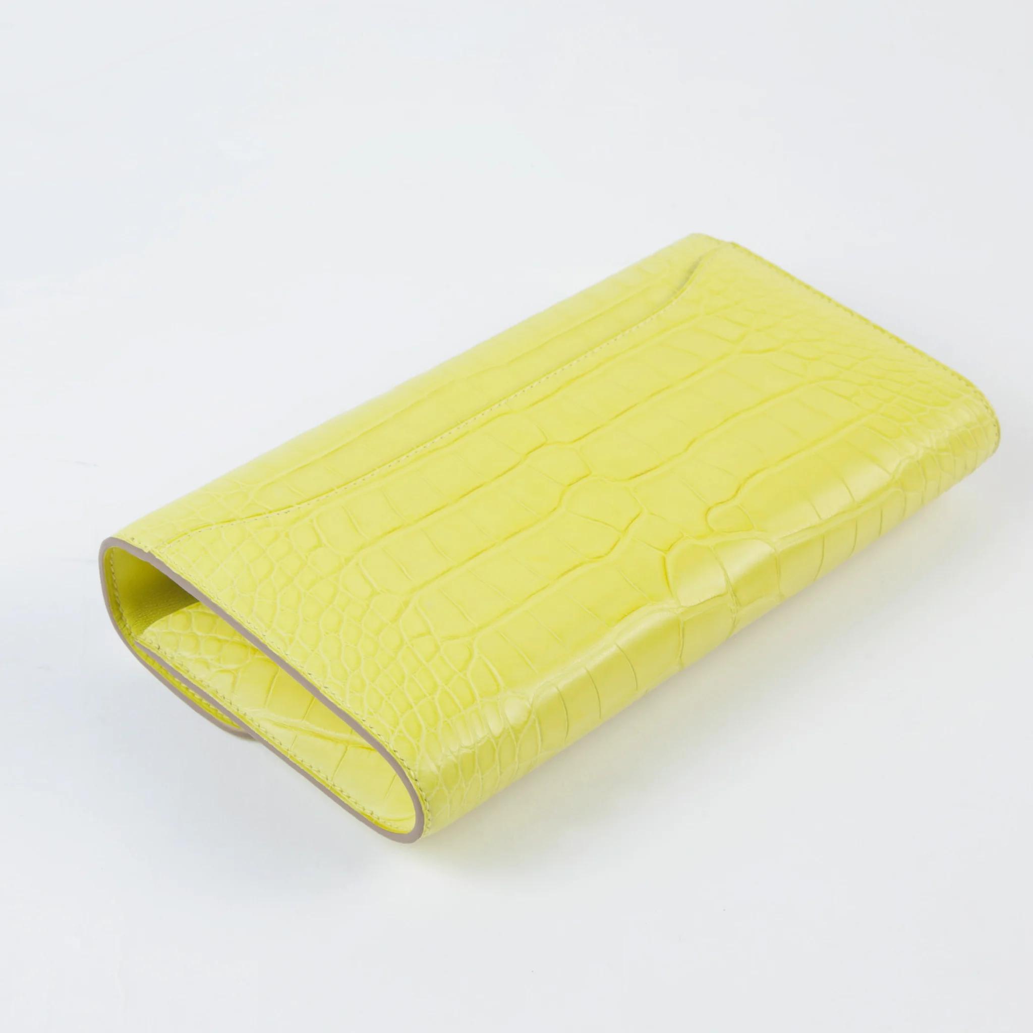 A美品 HERMÈS 愛馬仕 Constance To Go 9R 檸檬黃 Lime □ 短吻鱷 銀扣 B刻 2023年 - 5