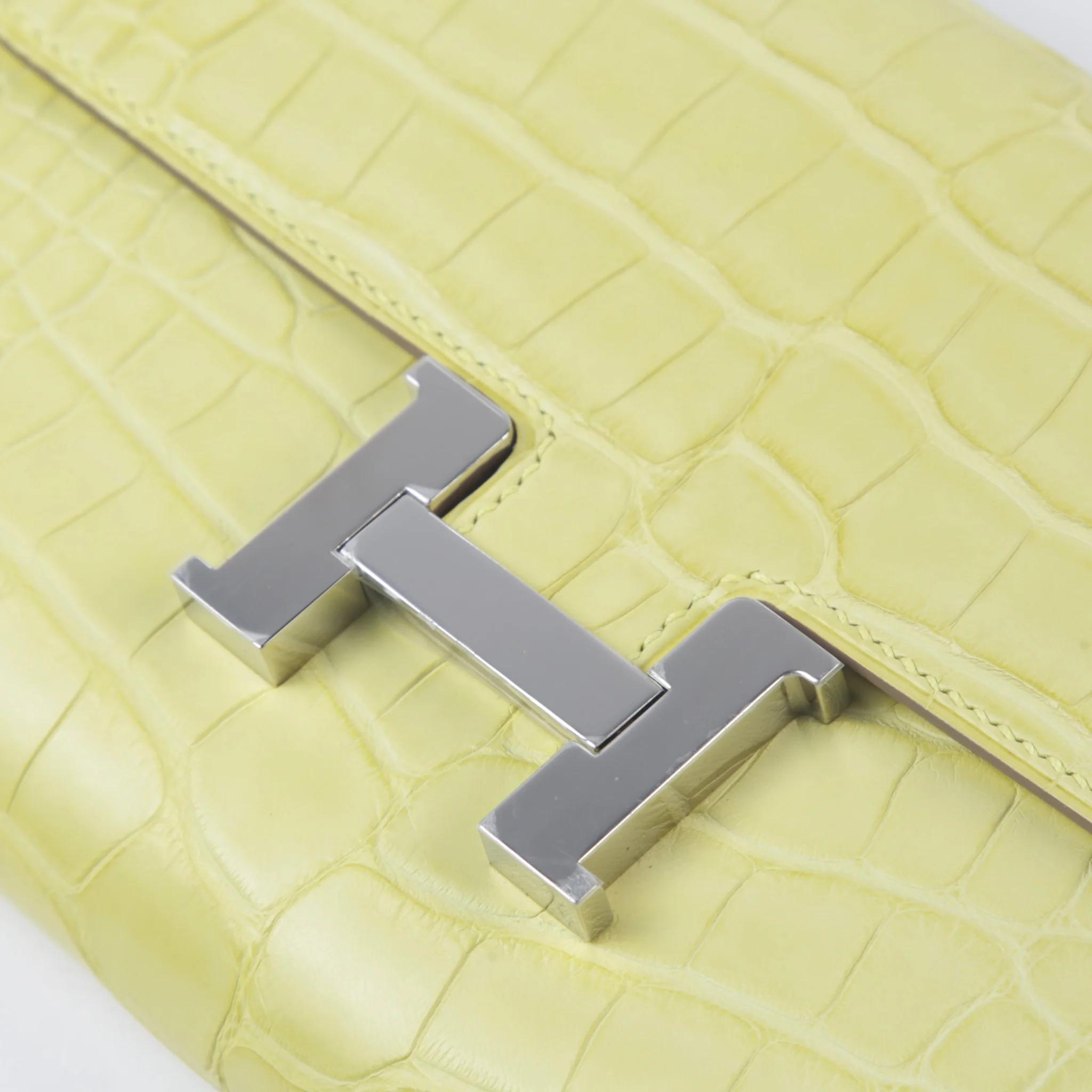 A美品 HERMÈS 愛馬仕 Constance To Go 9R 檸檬黃 Lime □ 短吻鱷 銀扣 B刻 2023年 - 7