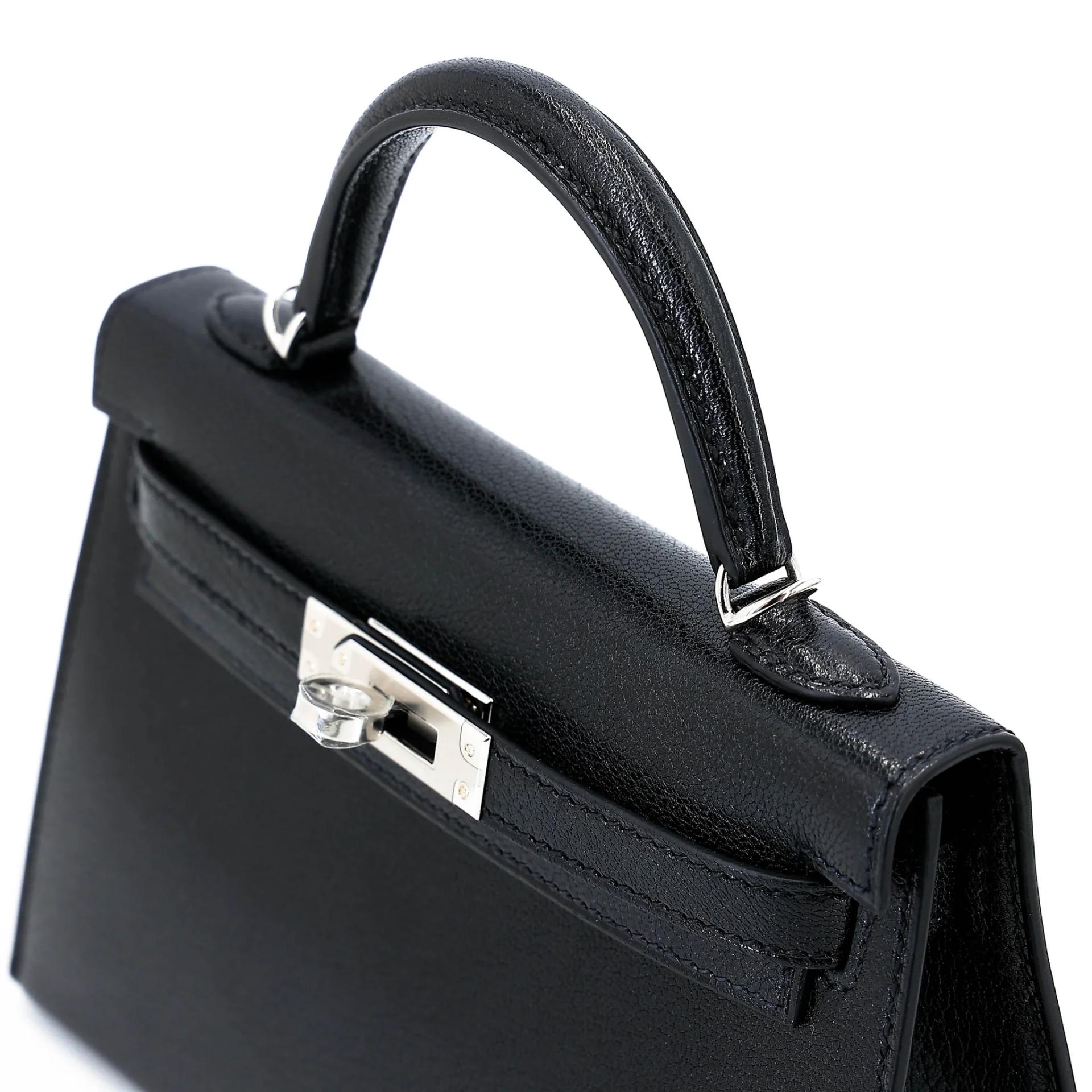 Brand New ( Rank N ) HERMÈS Limited Edition Mini Kelly II Atouts Shoulder Stra Noir (89) Chamkila Palladium hardware G (2026) - 4