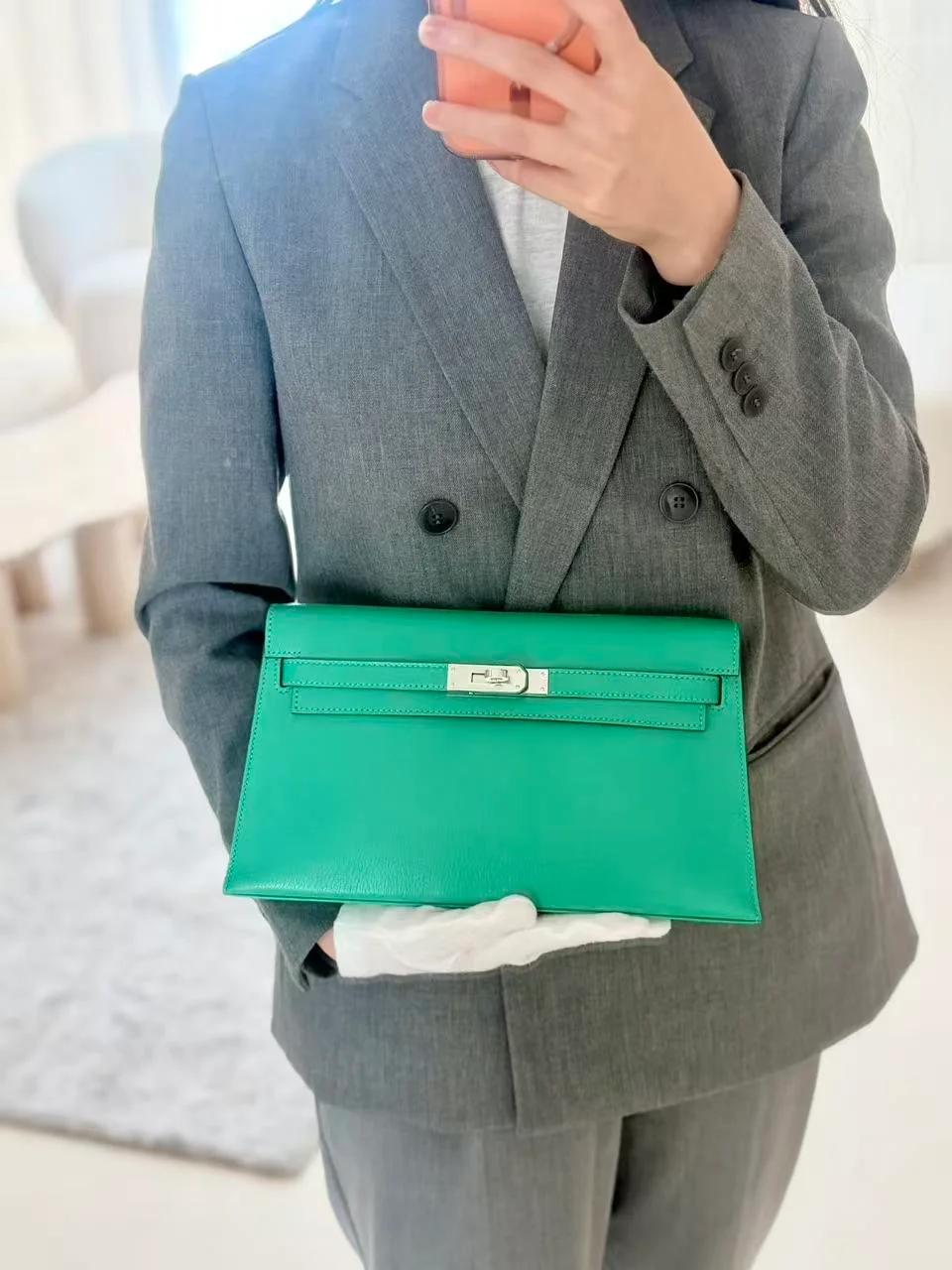 Kelly Elan Menthe (6W) | GINZA XIAOMA